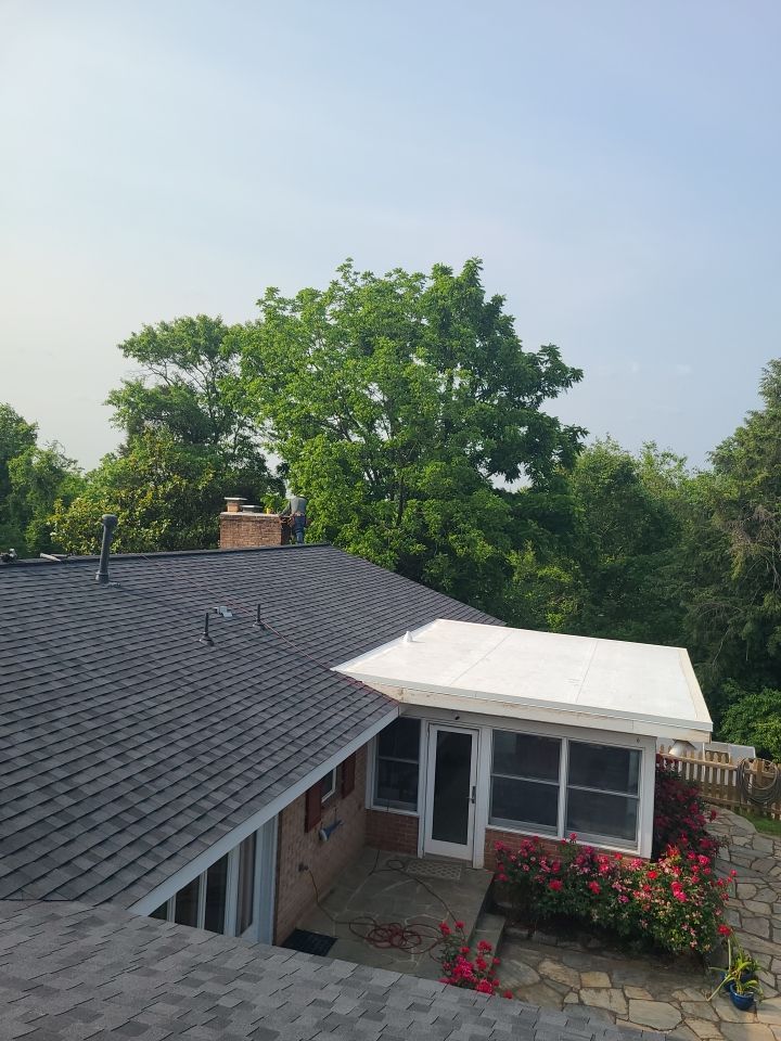 Manassas: CertainTeed Landmark Pro Designer Shingles in Max Def Moire Black by RM Banning, Inc.