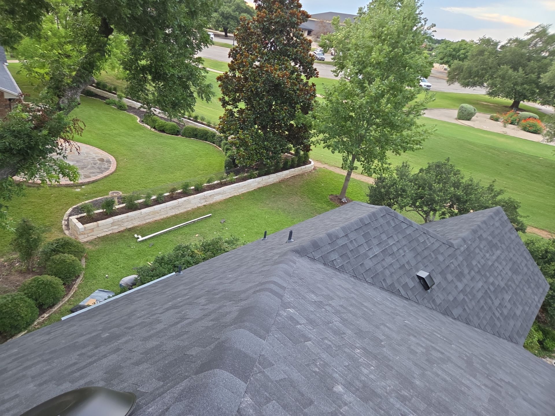 Brilliant Black - Malarkey Vista by RoofsOnly.com