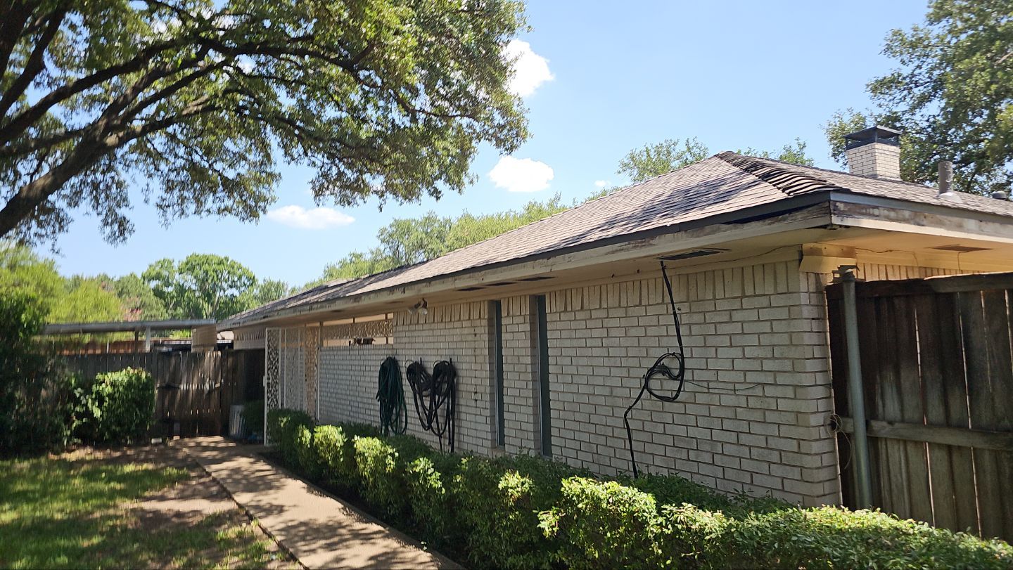GAF Timberline HDZ in North Dallas by Bert Roofing Inc