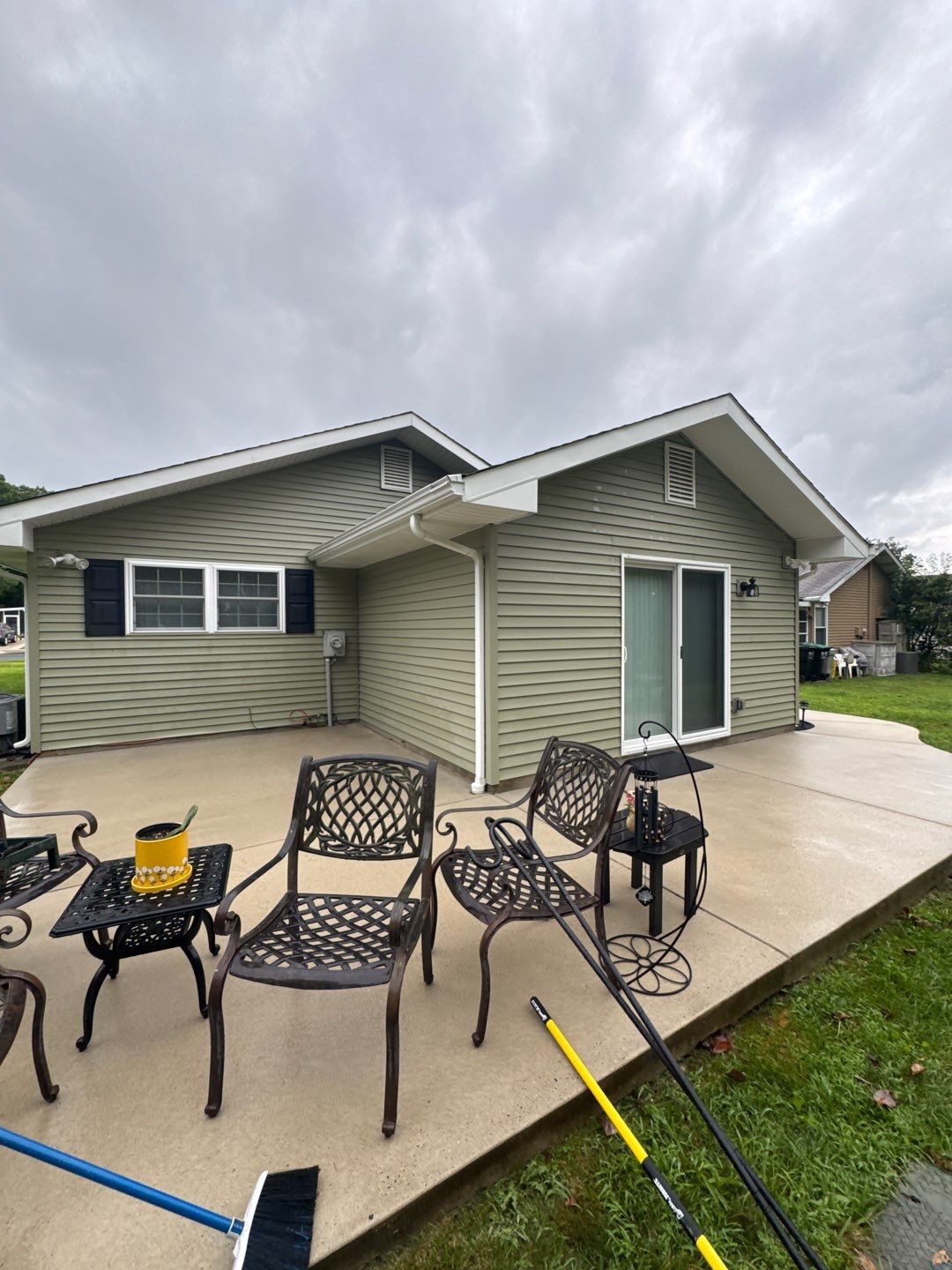 Residential Cleaning by SJ Exterior