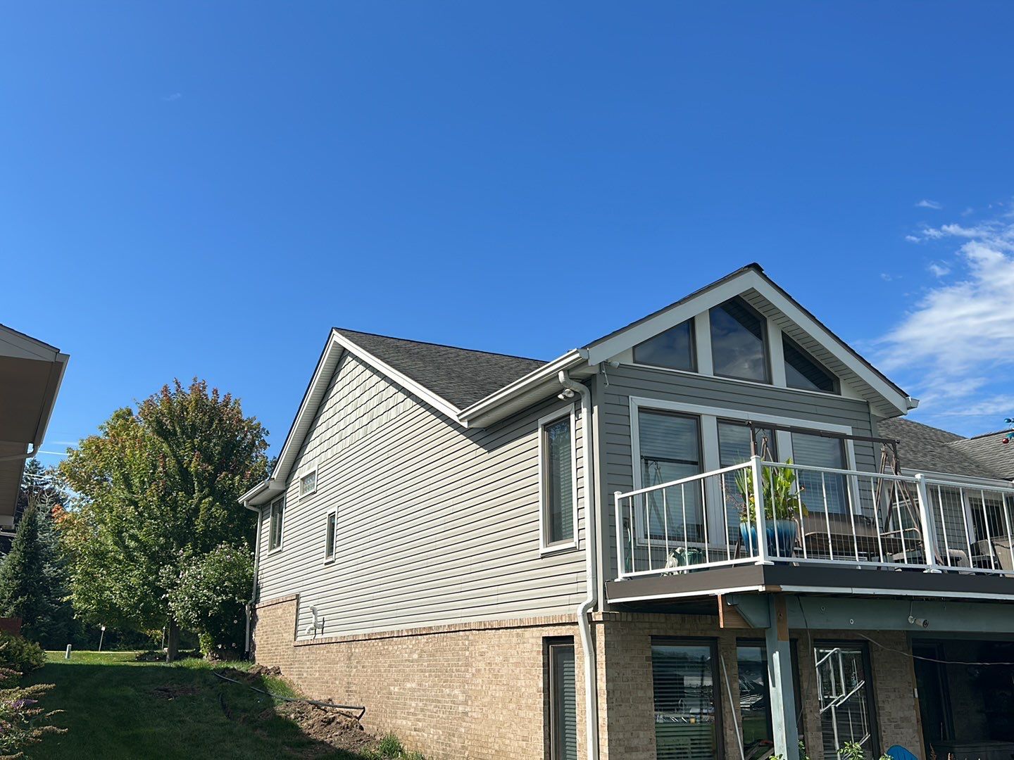 Roof Replacement using Owens Corning by 180 Contractors