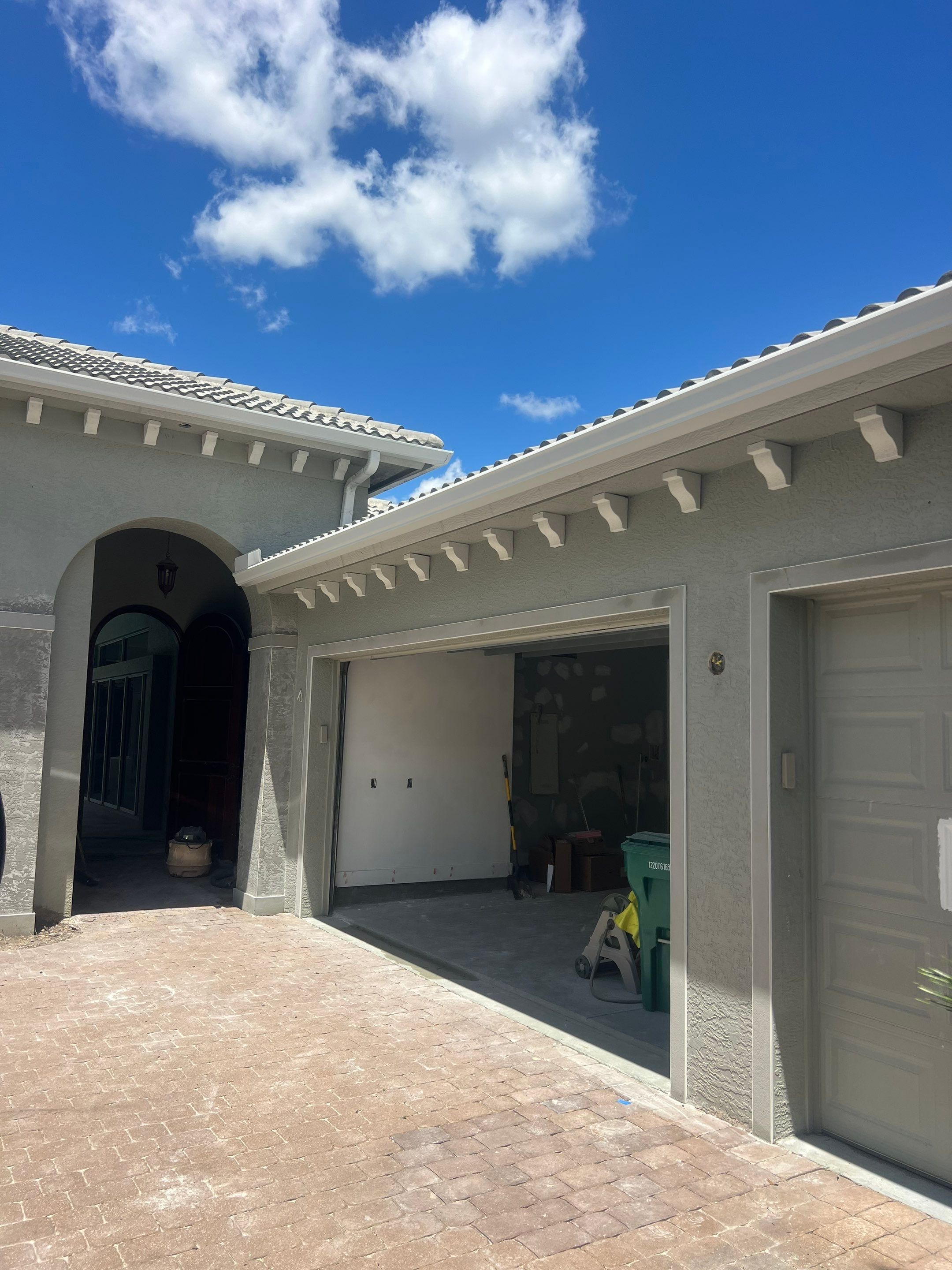6 Inch Seamless Gutters and Downspout Installation in Naples FL by Gutter Professors