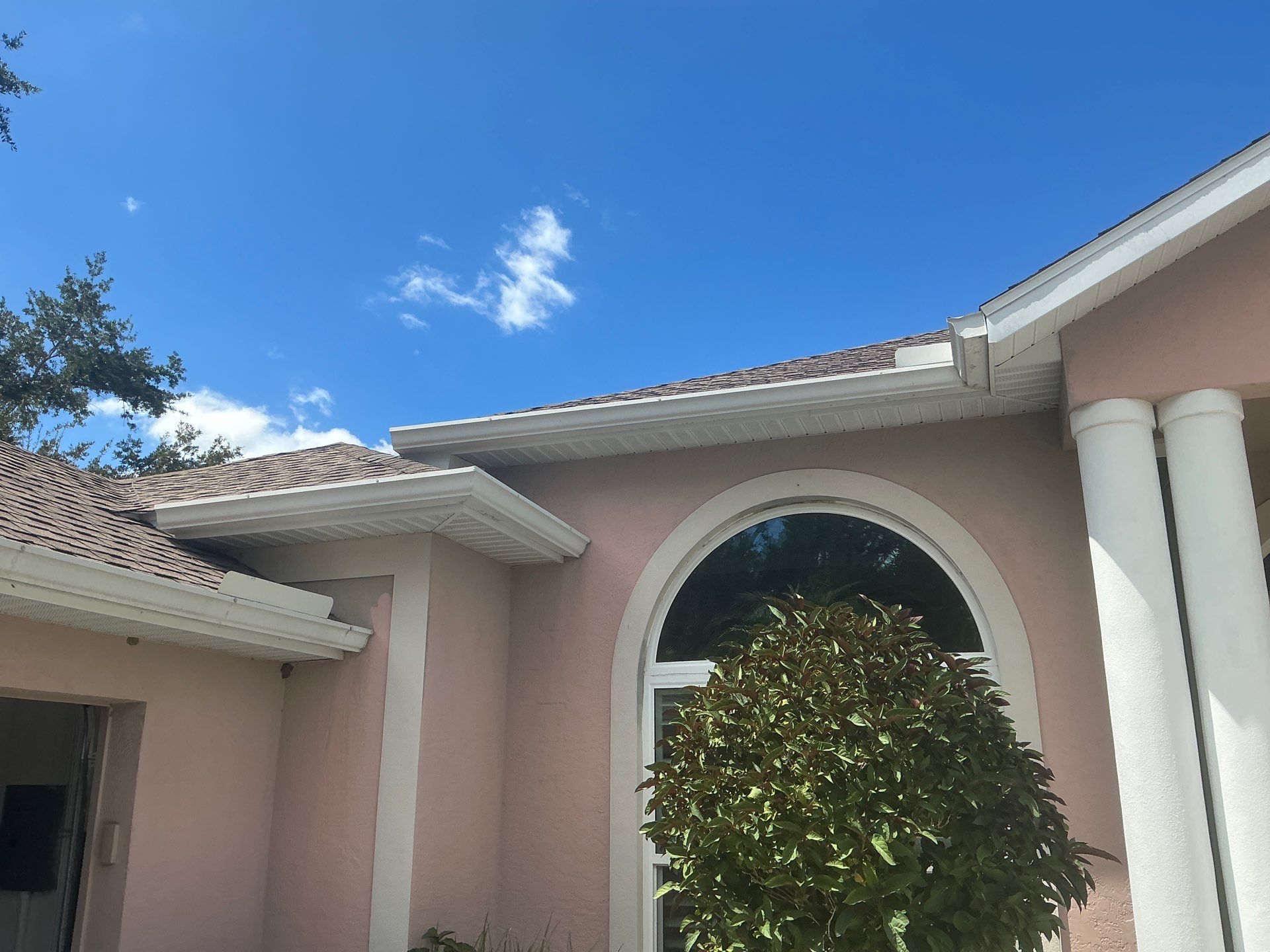 White 6-Inch Seamless Gutters in Sarasota FL by Gutter Professor by Gutter Professors