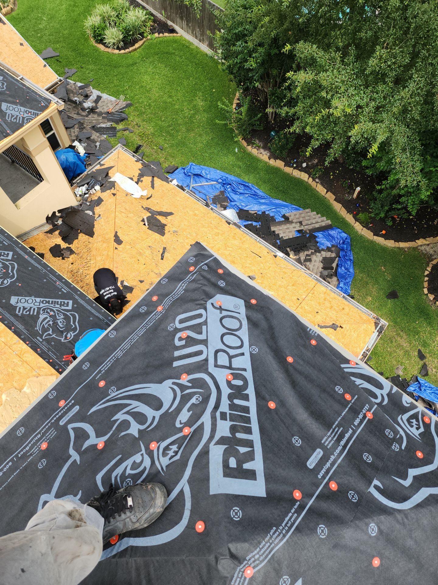 Residential Roofing Installation using Owen's Corning Duration (Lifetime) Shingles by Roof Repair Company