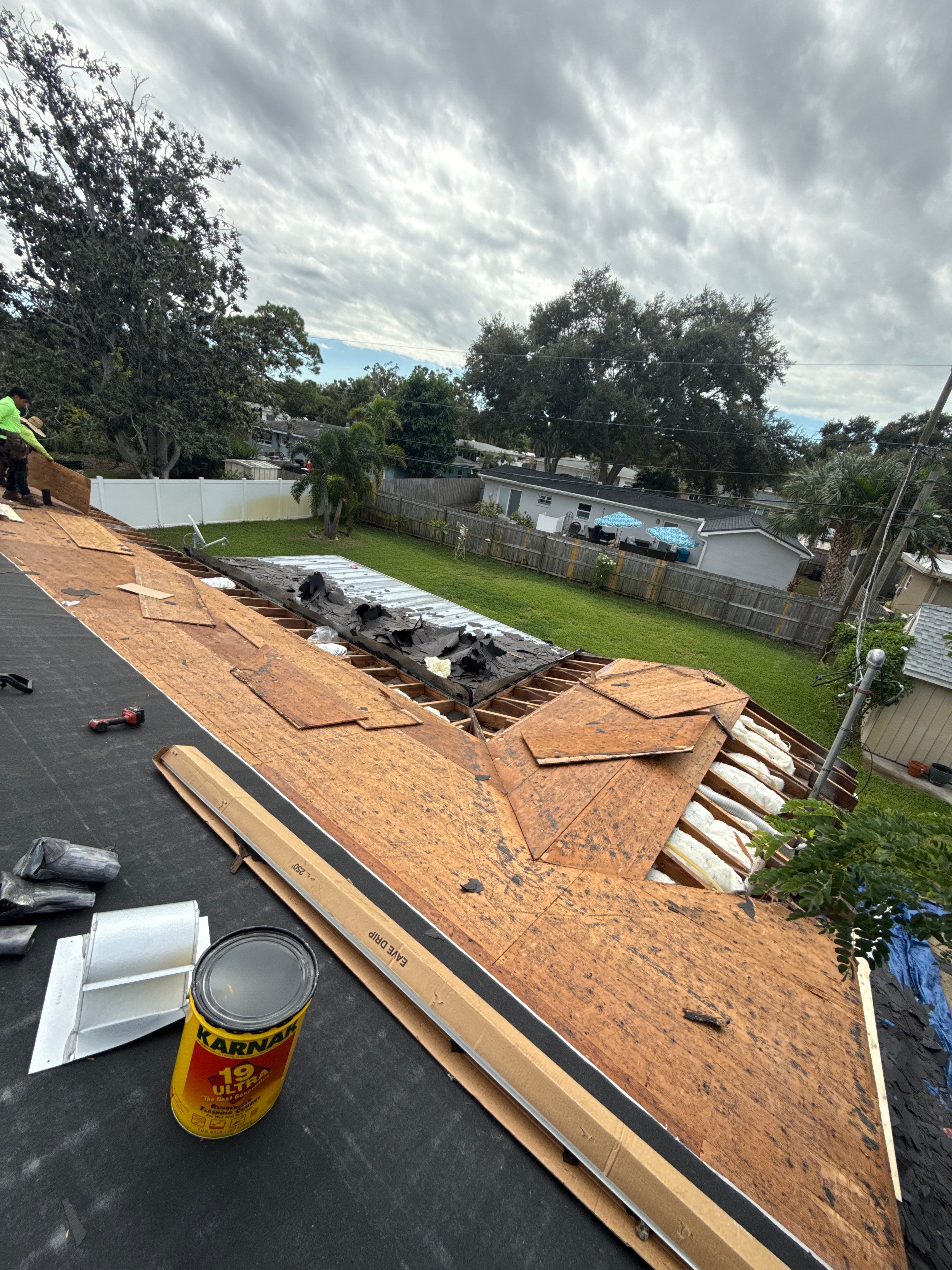 Project in St. Petersburg 33710 by Mitchell Roofing Company LLC 