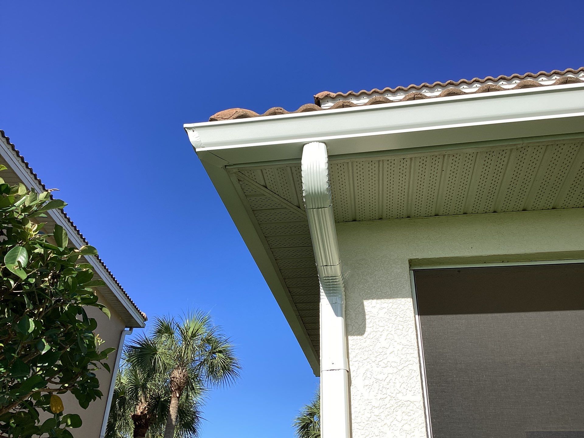 Seamless Gutter Installation for Beach Homes  by Gutter Professors