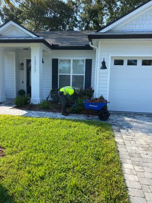 Pine Bark Install | Residential