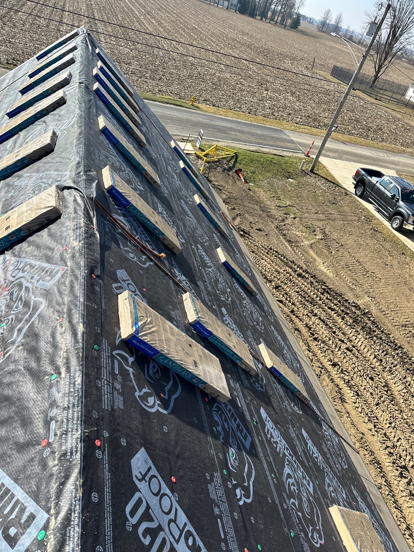 Residential Roofing Installation using CertainTeed Landmark Weathered Wood by Nitro Roofing and Construction