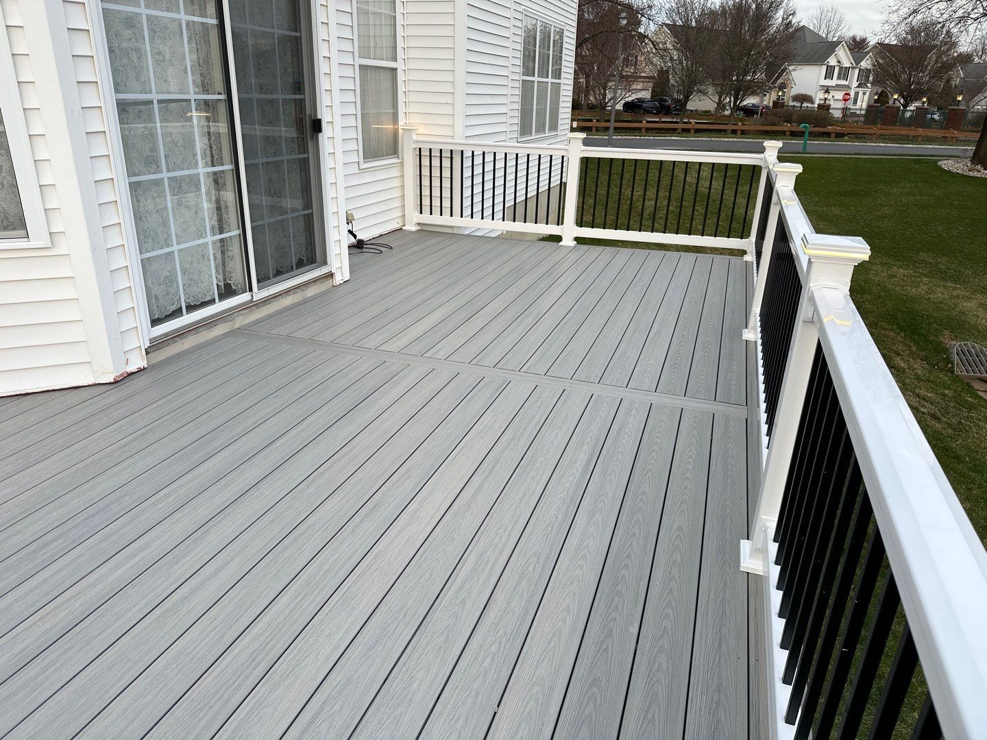 New Deck in Monroe Township, New Jersey by deck guardian