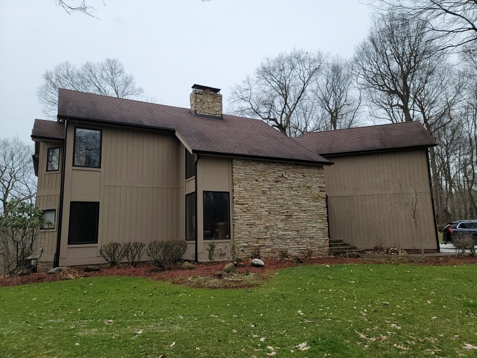 Brand: Atlas Pinnacle Color: Pristine Scotchgard Black Shadow Drip: Black by Eagle Eye Roofing