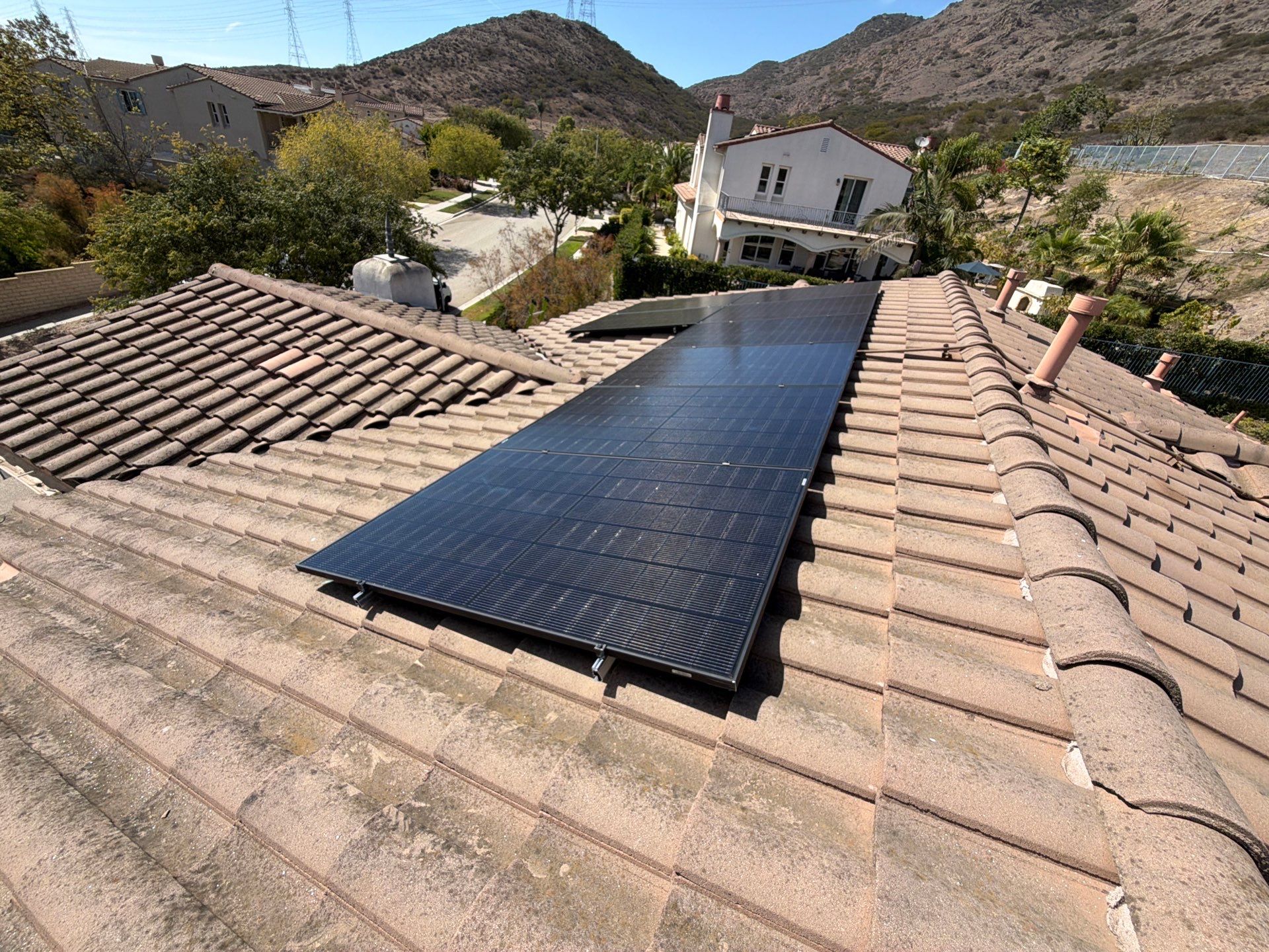 Thousand Oaks Solar Panel Installation with Tesla Powerwall 3 Backup by AWS Solar