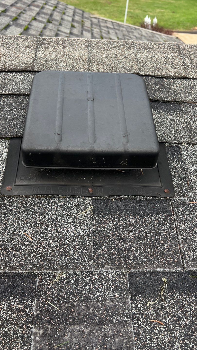 Residential Re-Roof in Lebanon Oregon by Orezona Building & Roofing Company, Inc.