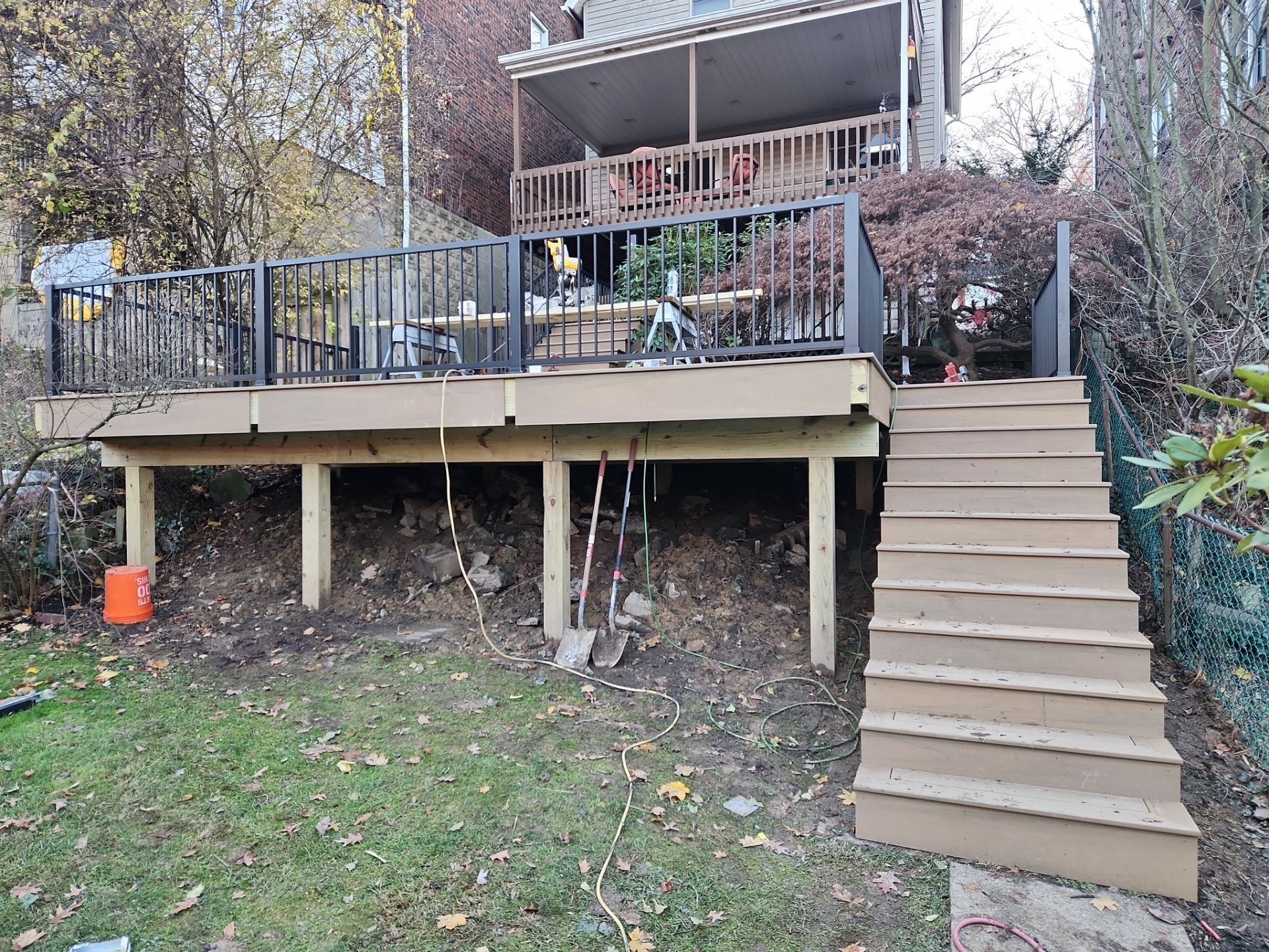 Deck by Cousins Roofing Siding & Decks