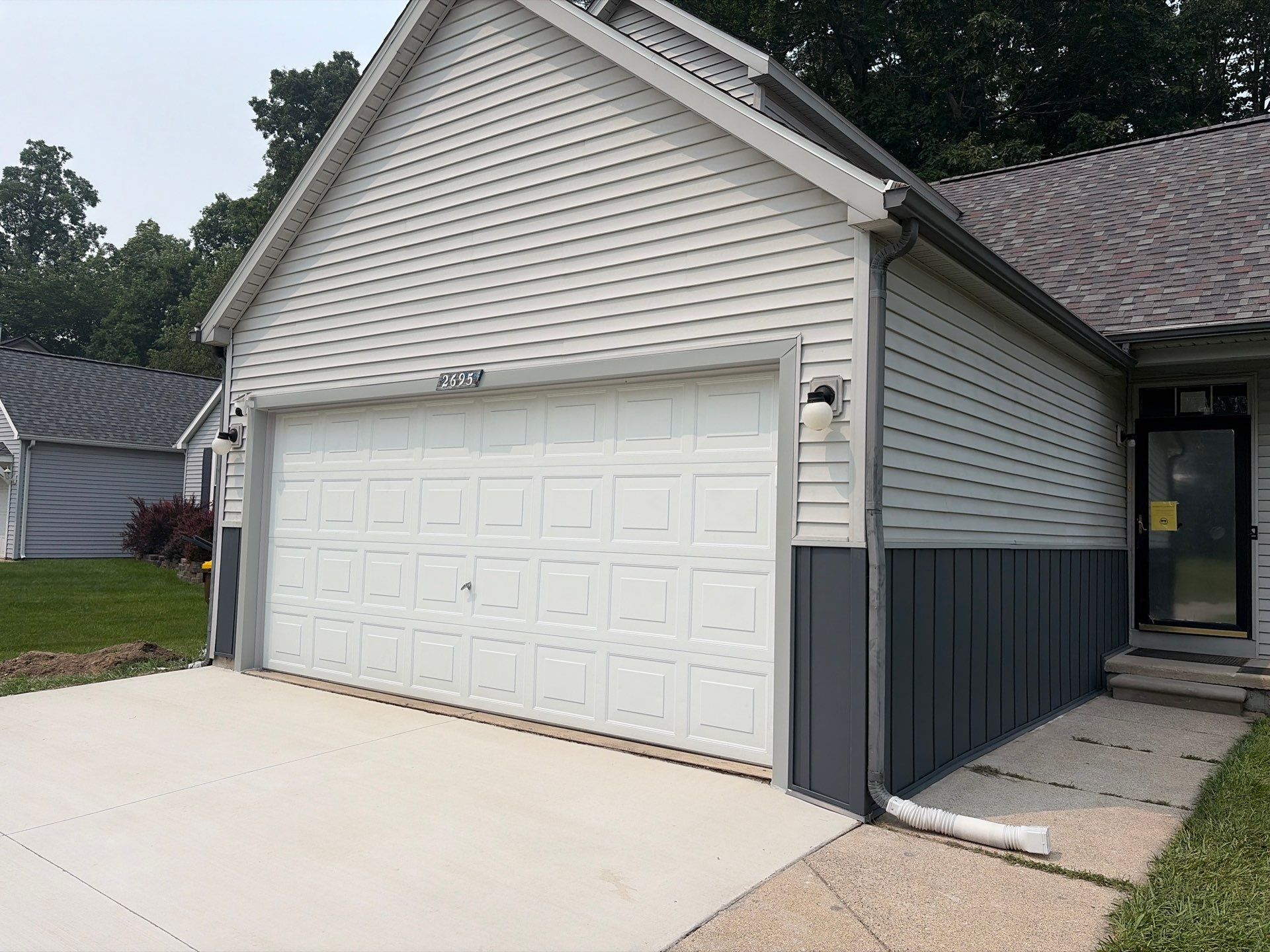 Siding Replacement using Wood Grain by 180 Contractors