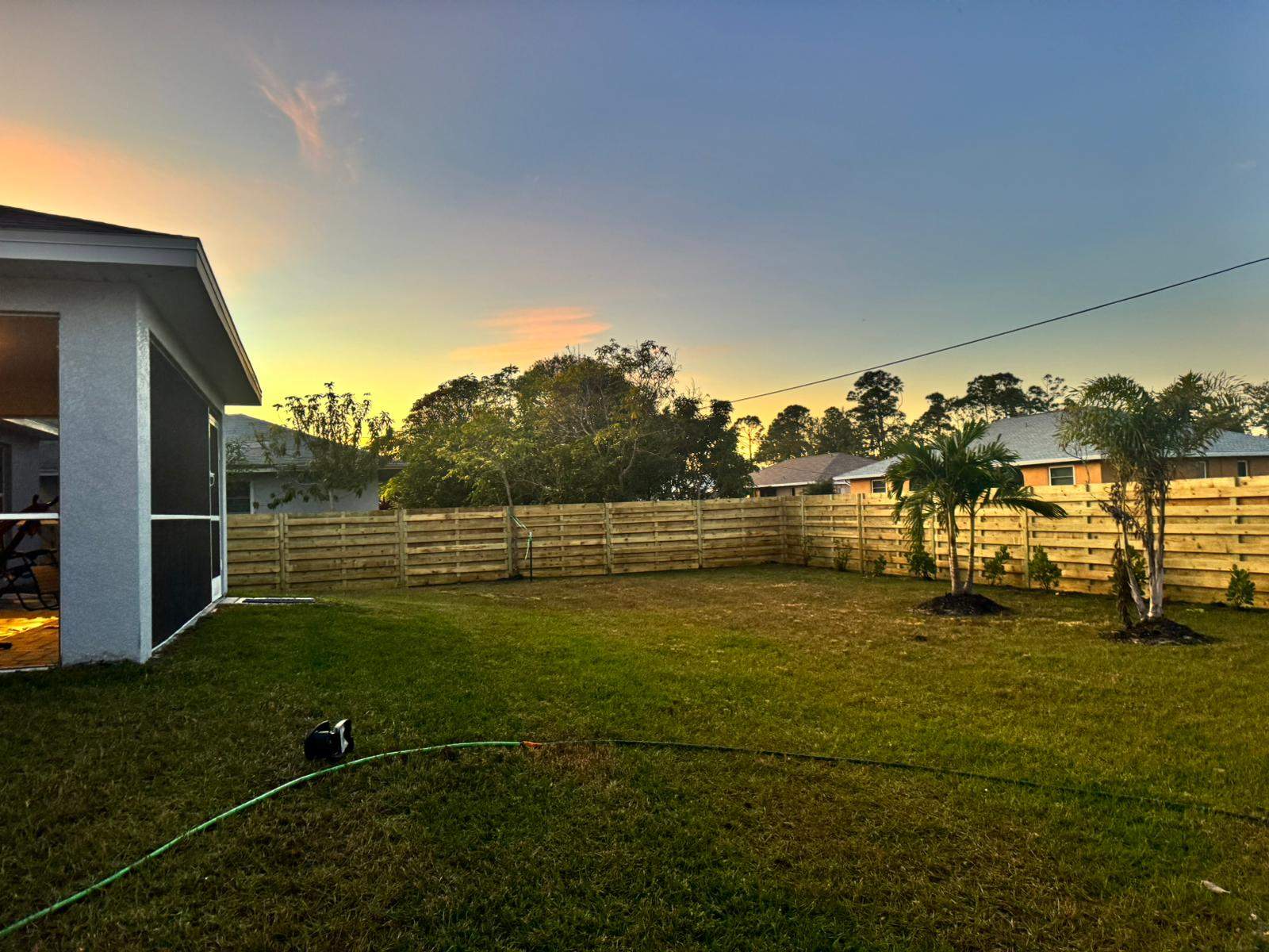 Horizontal Shadowbox Installation in Port Charlotte by True Fence LLC