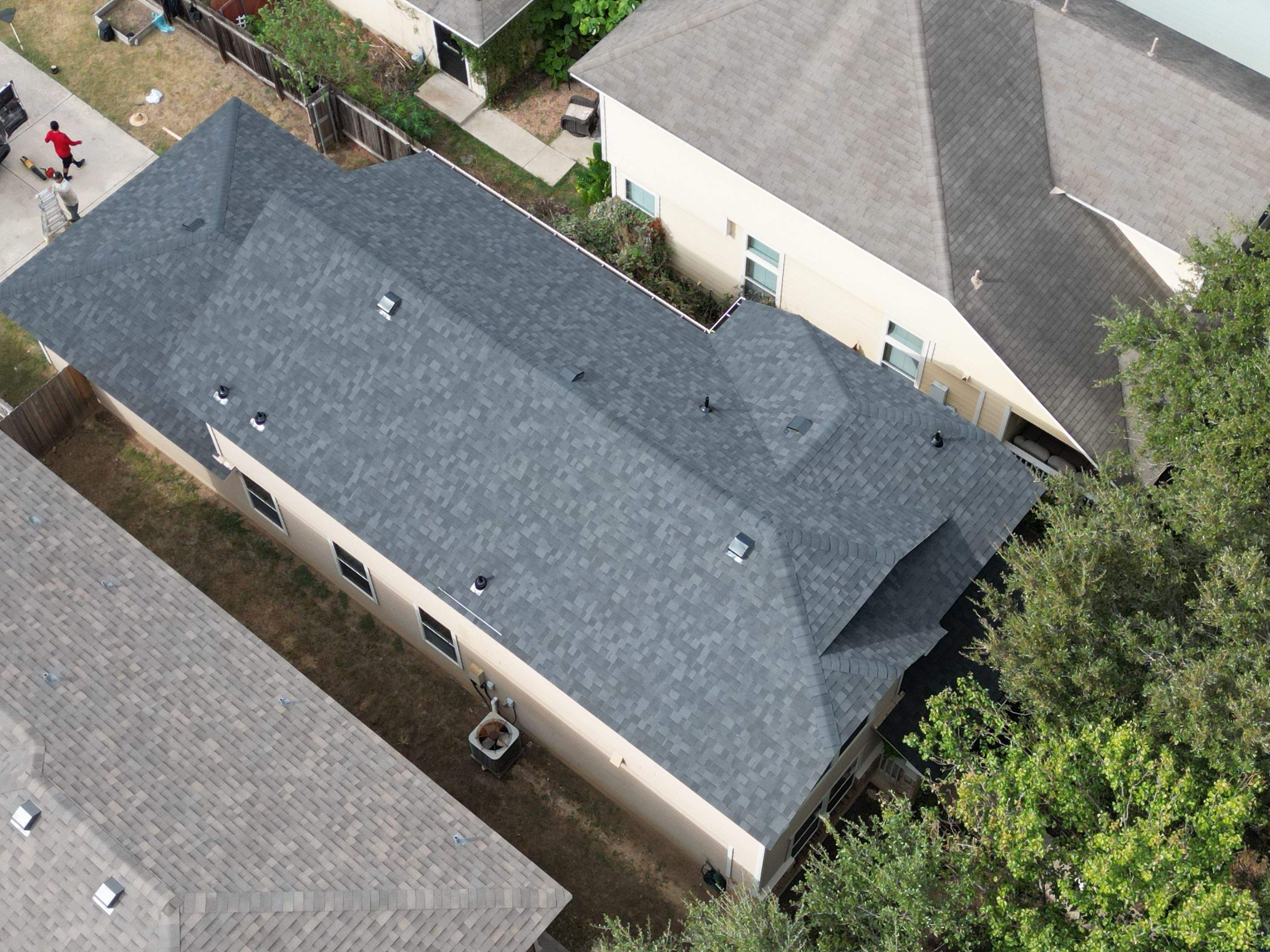 Onyx Black - TruDefinition Duration by RoofsOnly.com