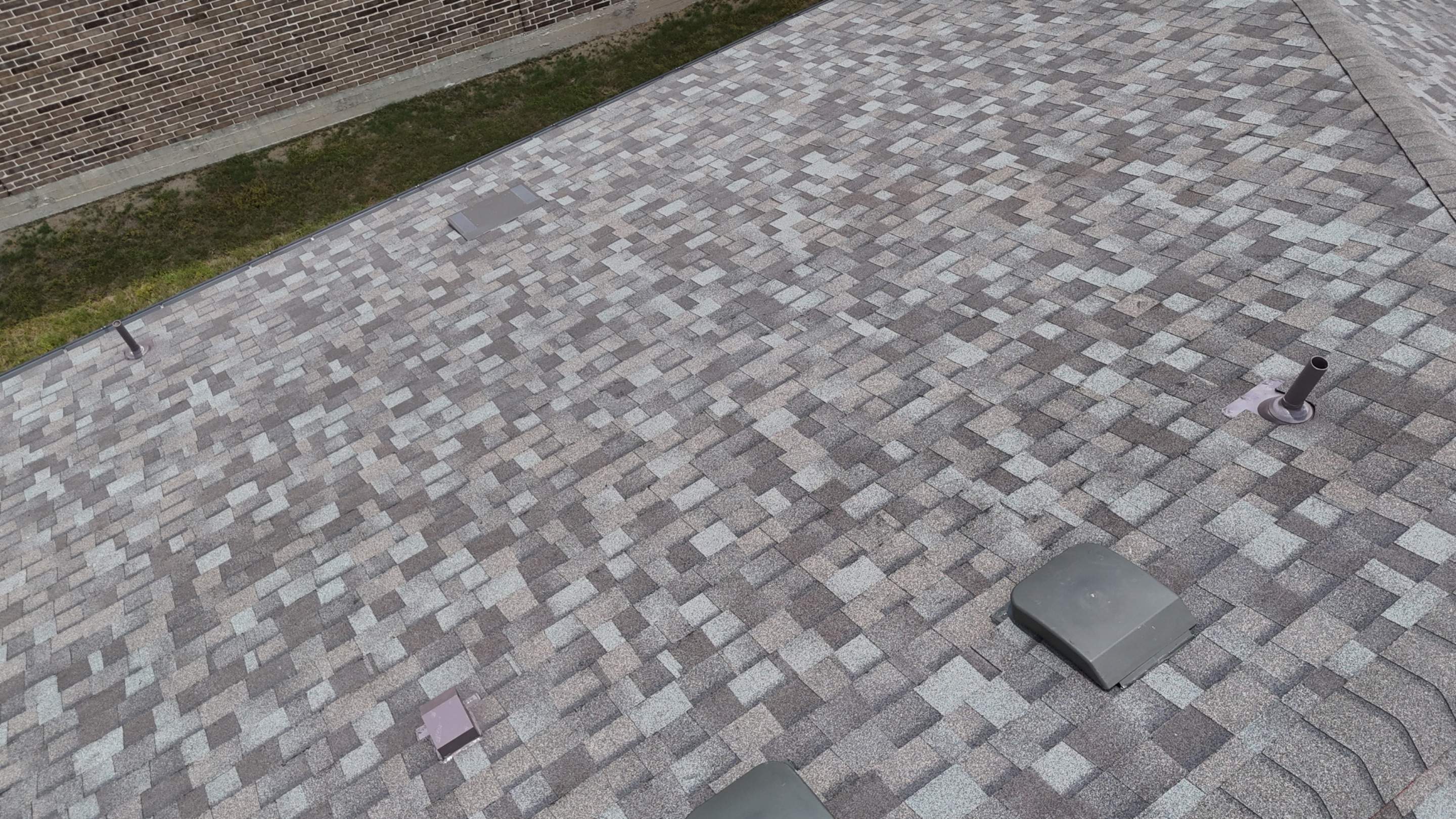 Driftwood - Owens Corning TruDefinition Duration by RoofsOnly.com