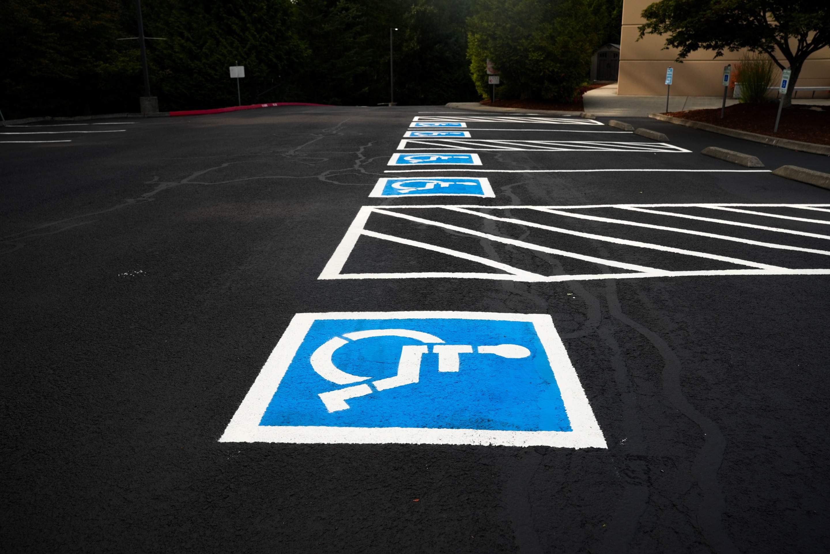 Sealcoating & Asphalt Patch Repairs | Everett  by Jireh Asphalt & Concrete Inc 