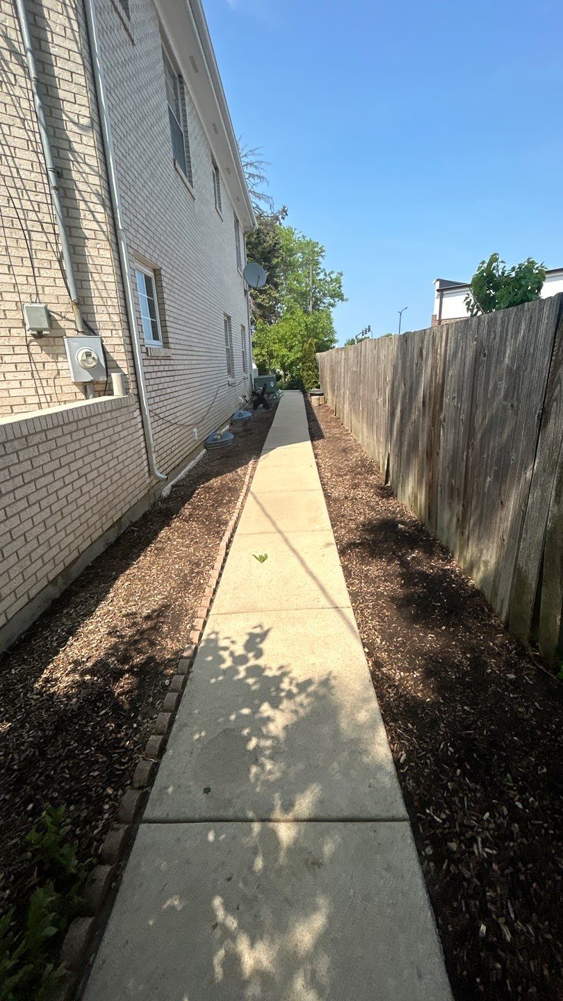 Lincolnwood, IL house washing, and patios by Northern Power Washing LLC.