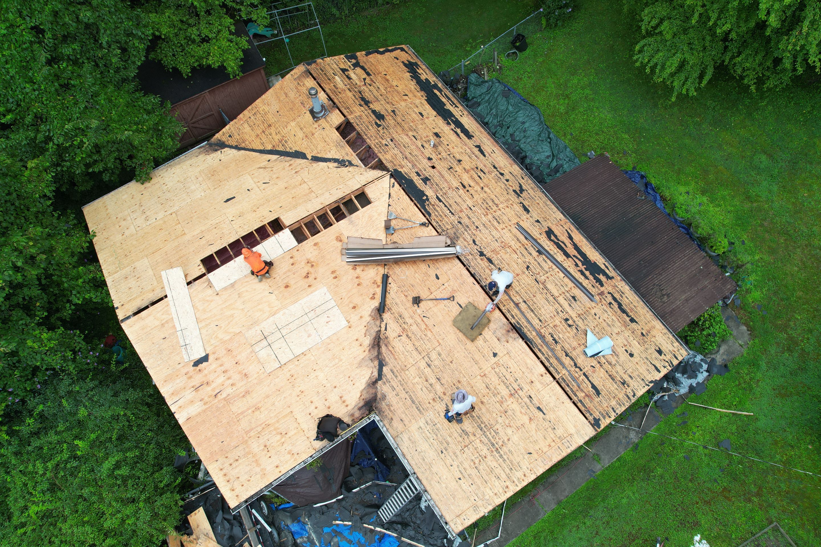 Residential Roofing Installation using GAF Timberline HDZ Shakewood by Rainstoppers Roofing