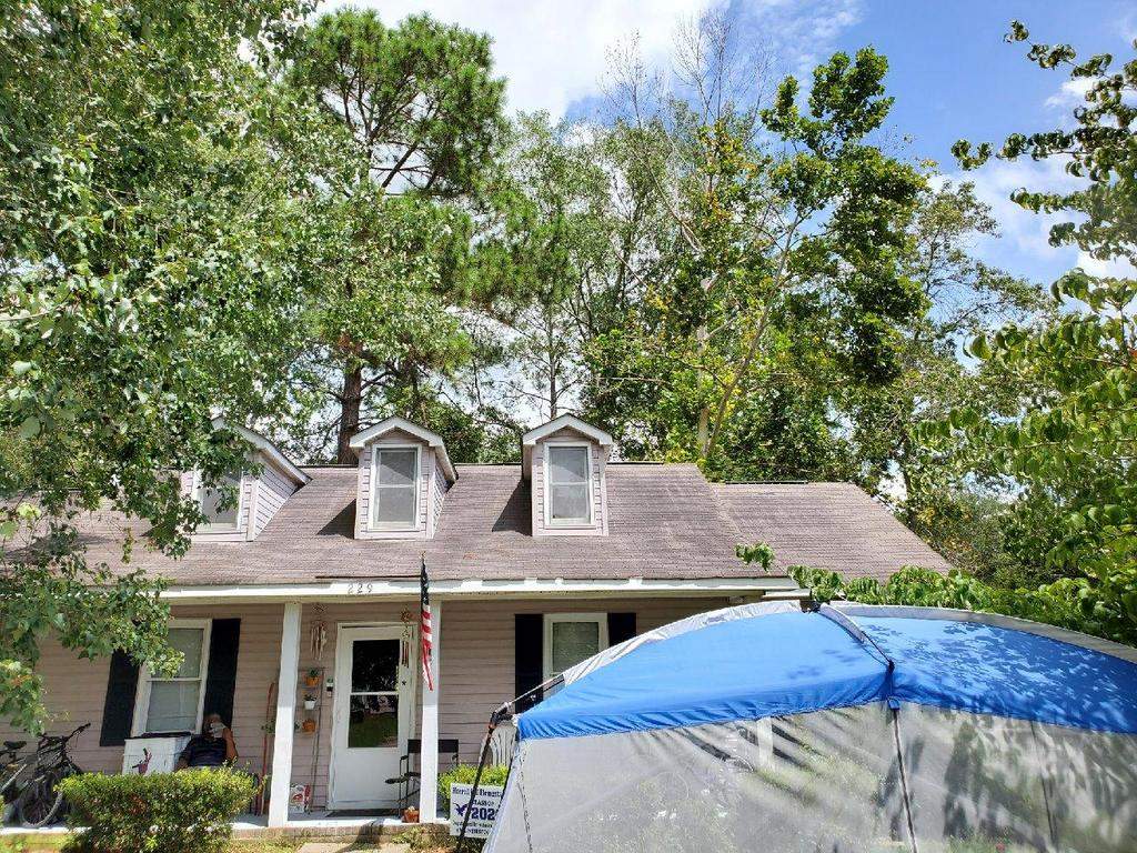 Residential Roofing Installation using Owens Corning Oakridge- Williamsburg Gray by Indigo State Roofing