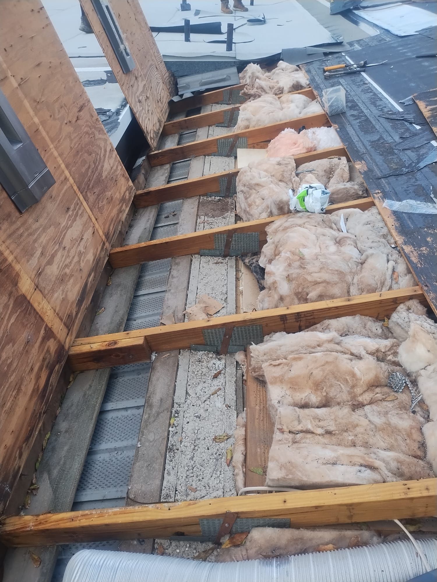 Project in Seminole 33776 by Mitchell Roofing Company LLC