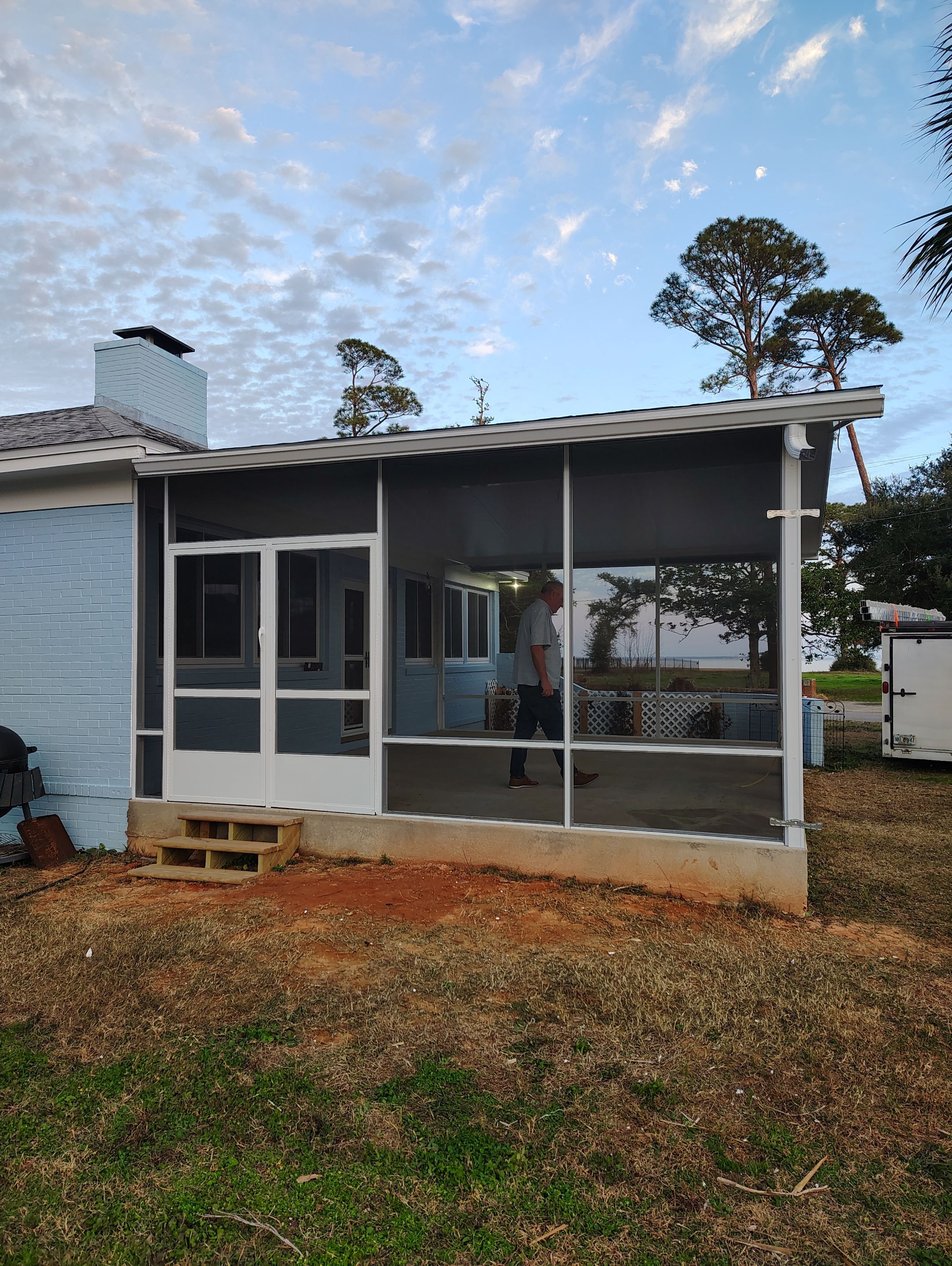 Cathedral Screen Room using Colorbeam by Titan Sunrooms