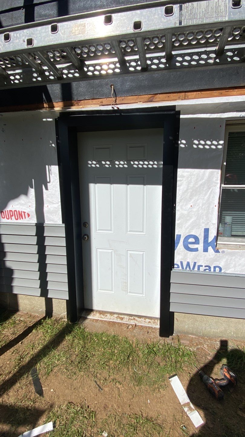 Siding Installation using Certainteed monogram charcoal gray Owens Corning Onyx Black by A Plus Exterior