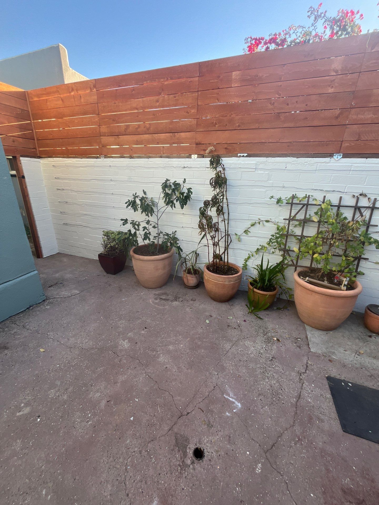 Project in Oakland by Herrera’s Bay Area Painting inc.