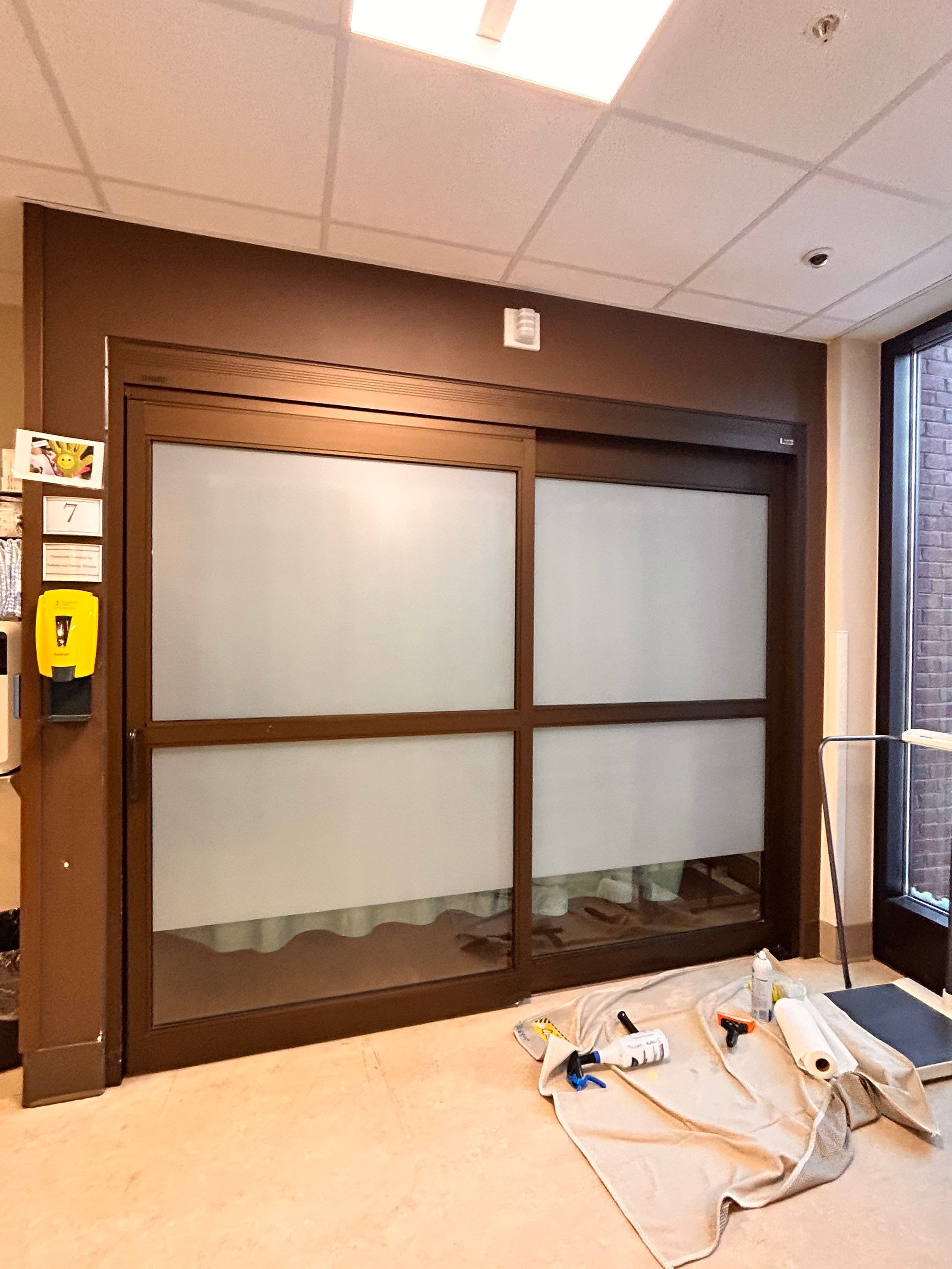 Cheshire Medical Emergency Department - Filming by Cheshire Glass Company