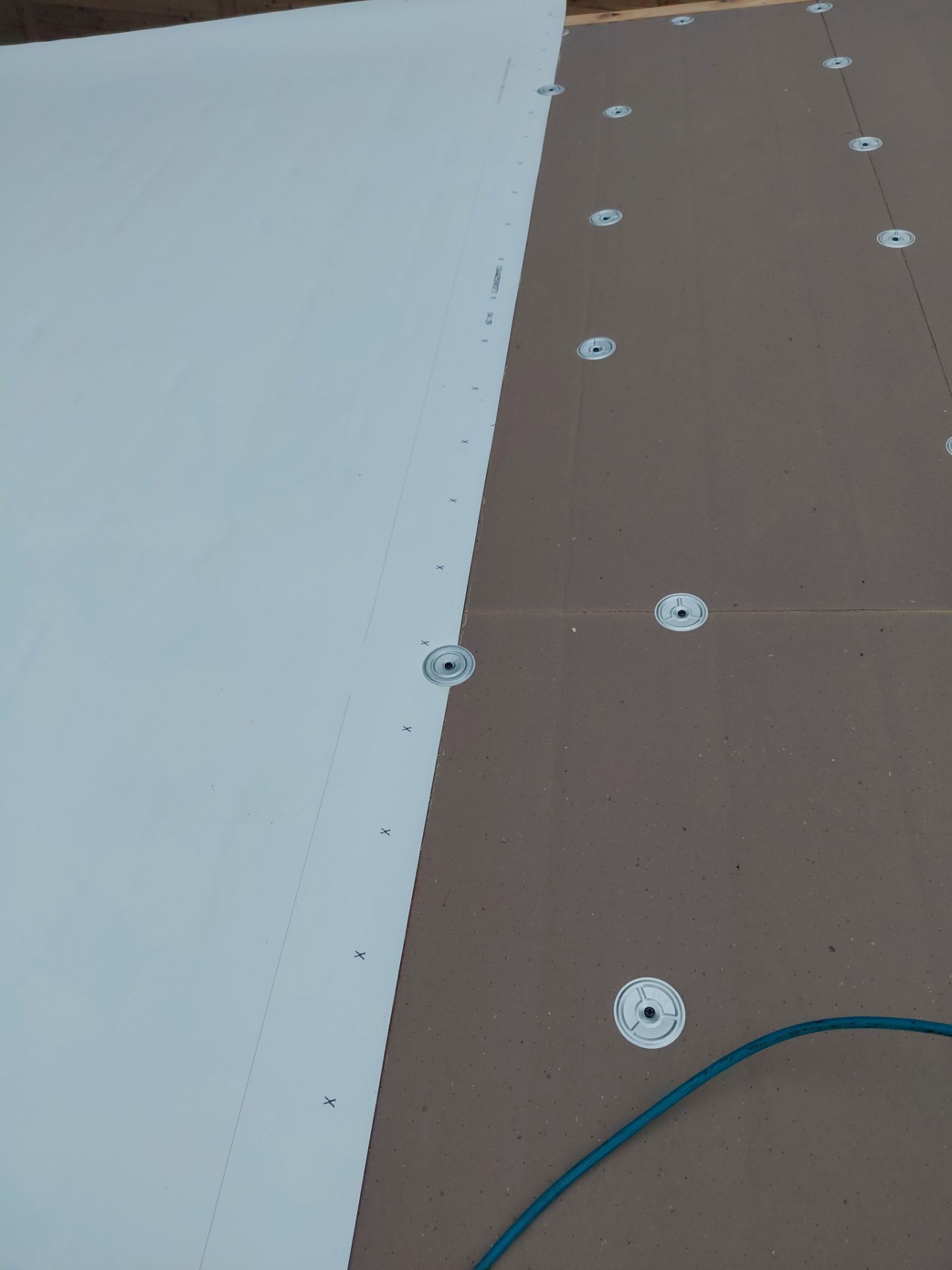 Falls Church :  TPO by RM Banning, Inc.