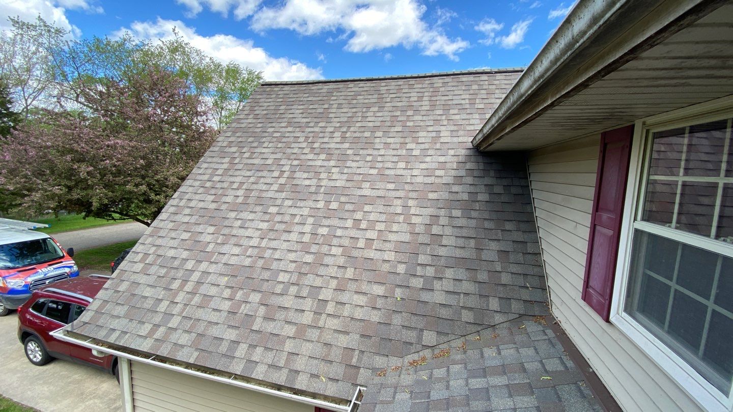 Roof Replacement using CertainTeed Landmark by 180 Contractors