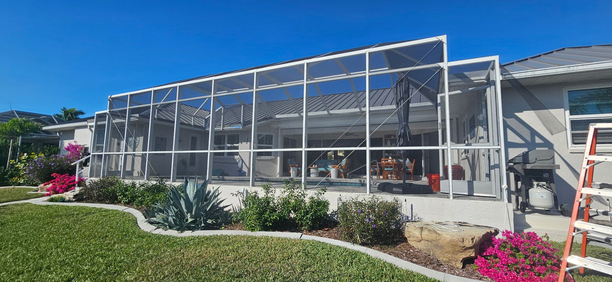 Rescreen of Pool Cage by Screen Experts, LLC 