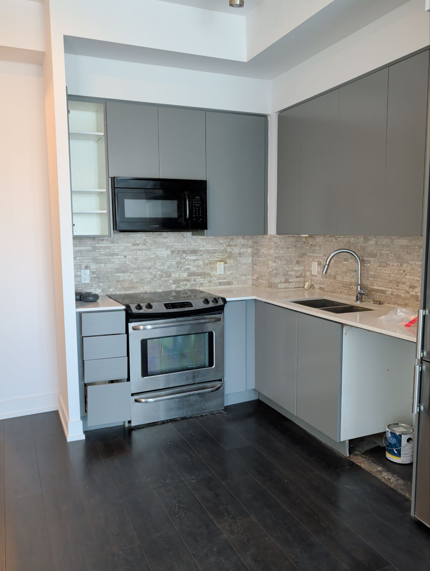 Richmond Hill Condo Interior Painting and Kitchen Refresh by GTA HOME PAINTING
