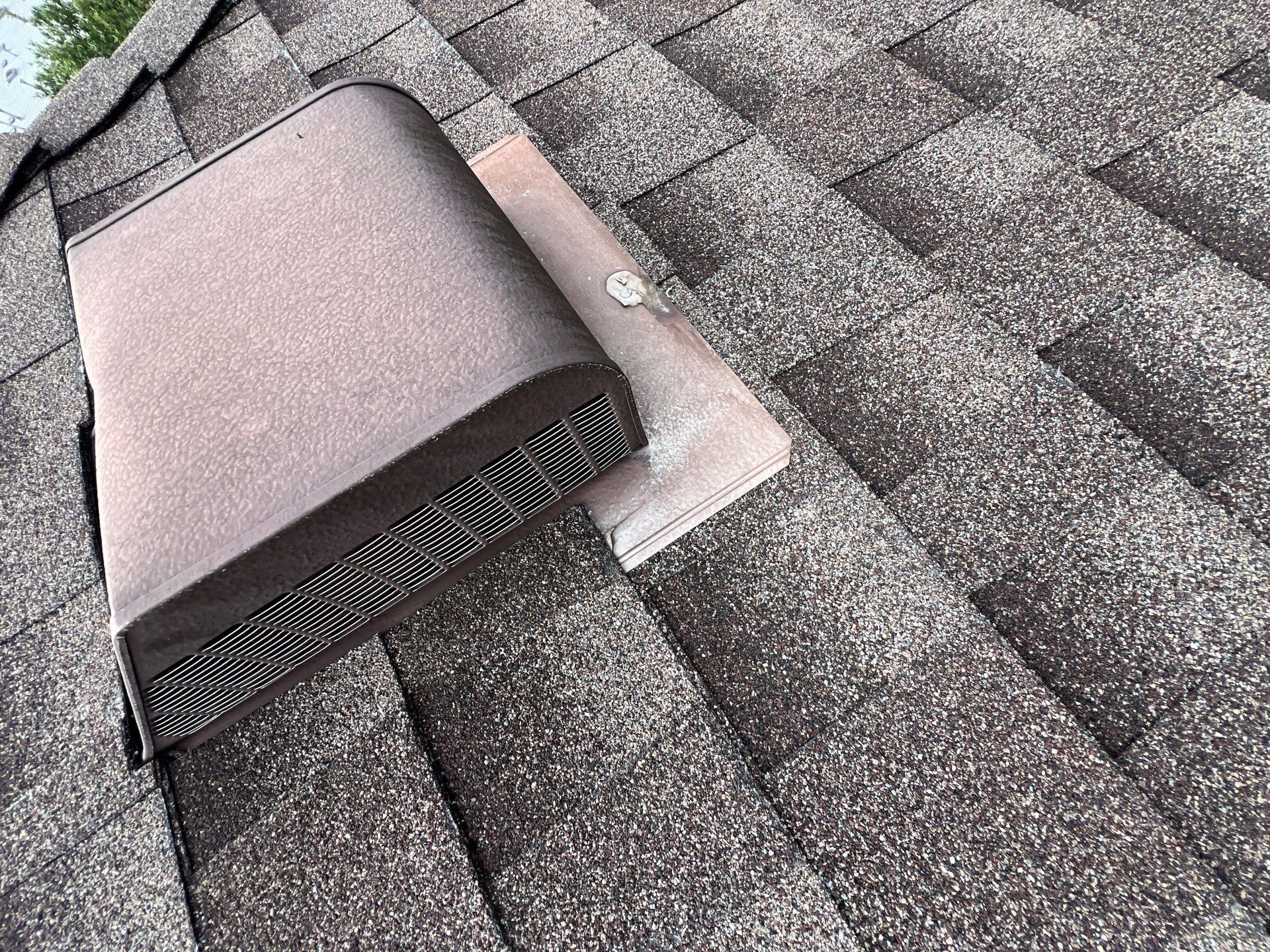 Hail Damage using Owen's Corning Duration (Lifetime) Shingles by Roof Repair Company