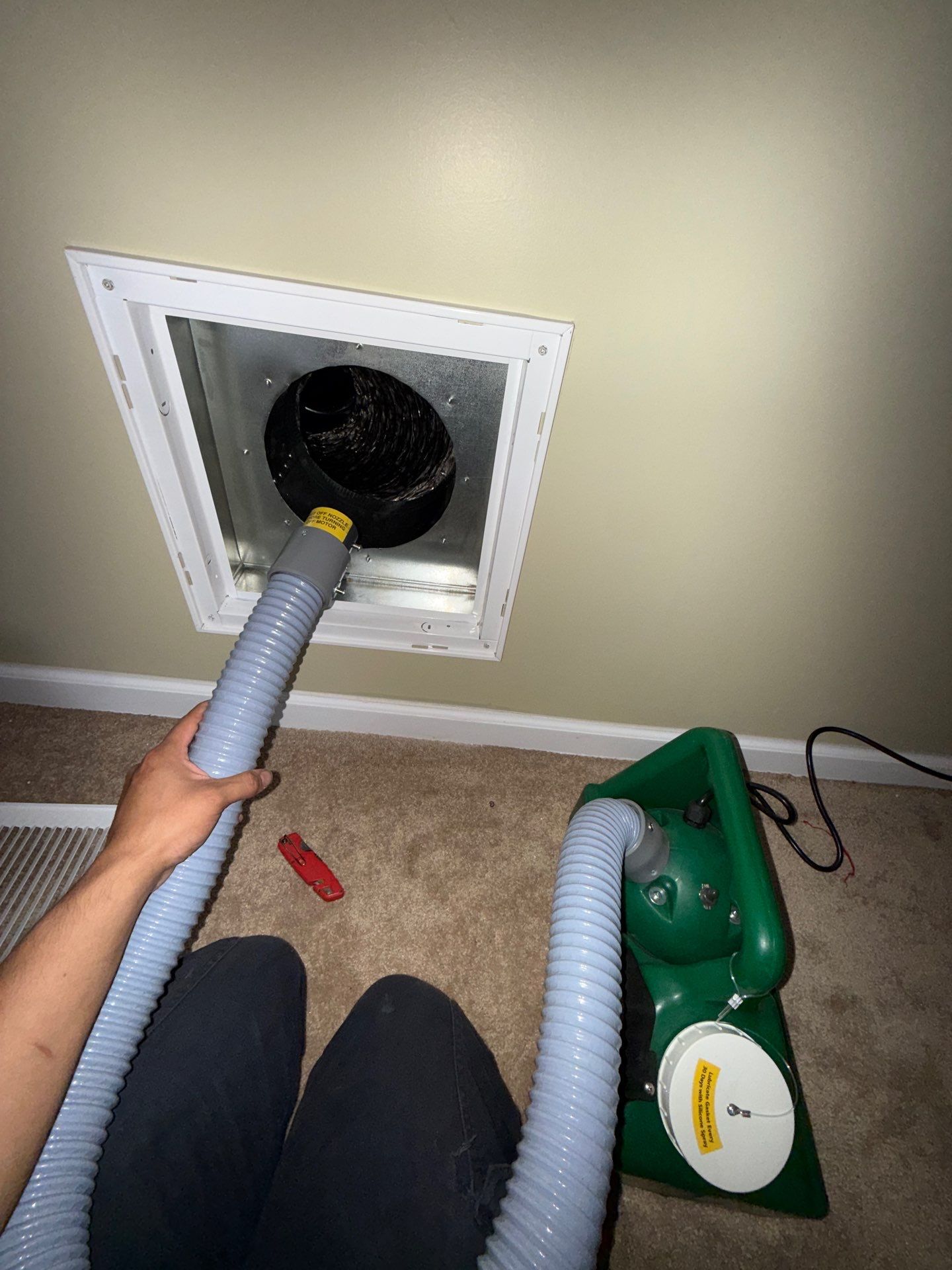 Duct Cleaning and Sanitization by Elemental Heating and air conditioning LLC