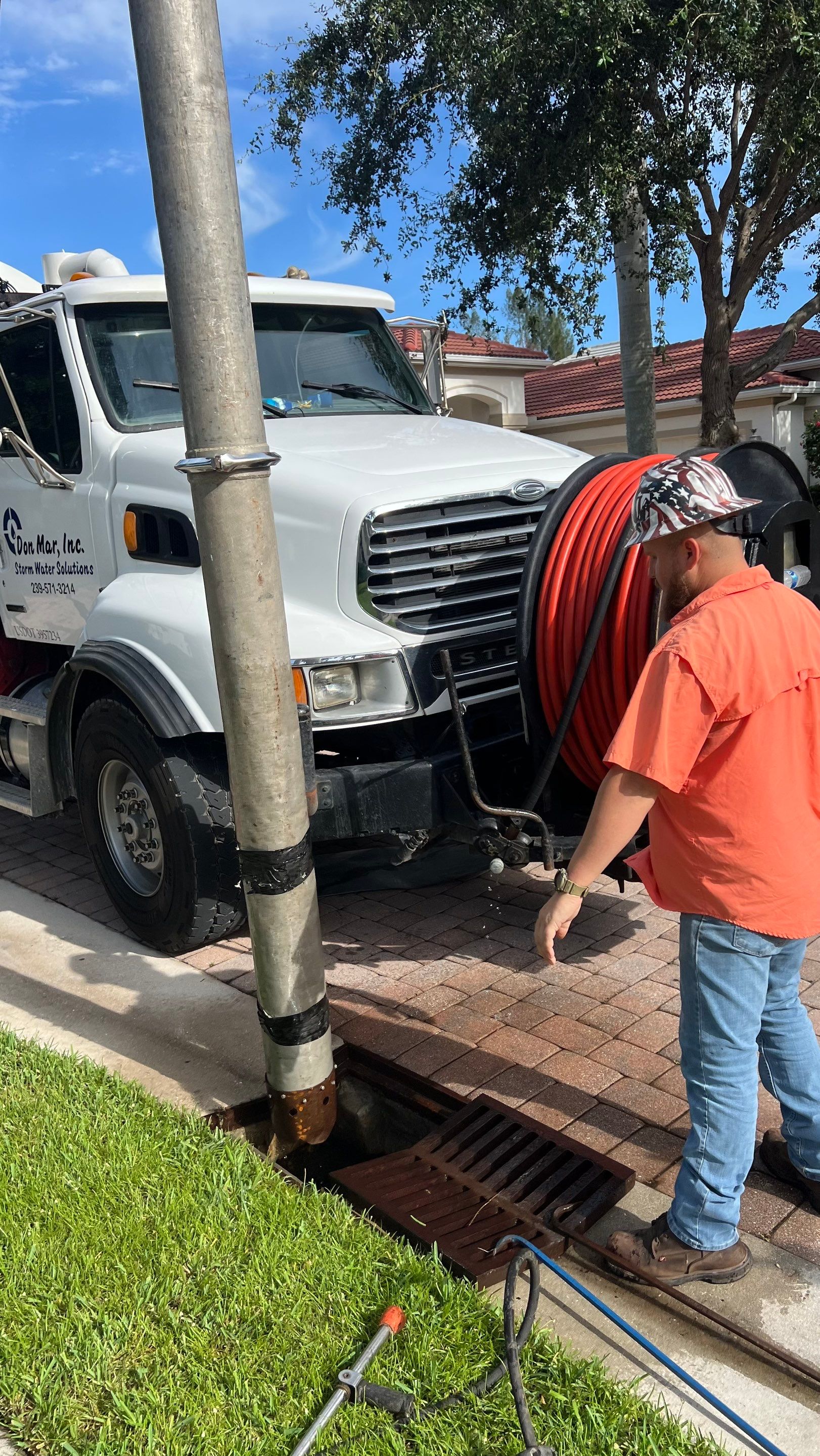 Naples Community Catch Basin Cleaning by APS Power & Water