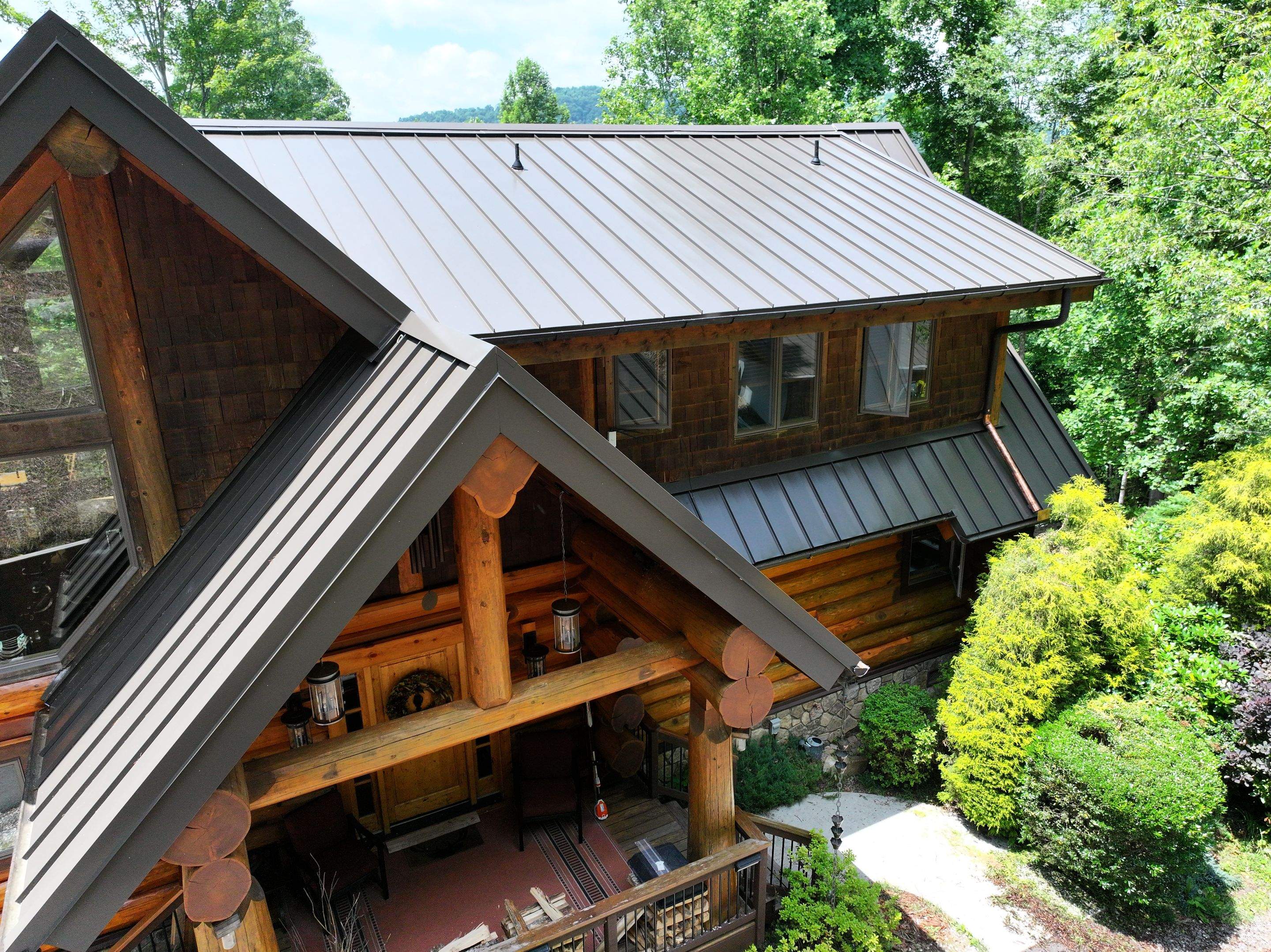 Burnished Slate Standing Seam by Omnia Roofing