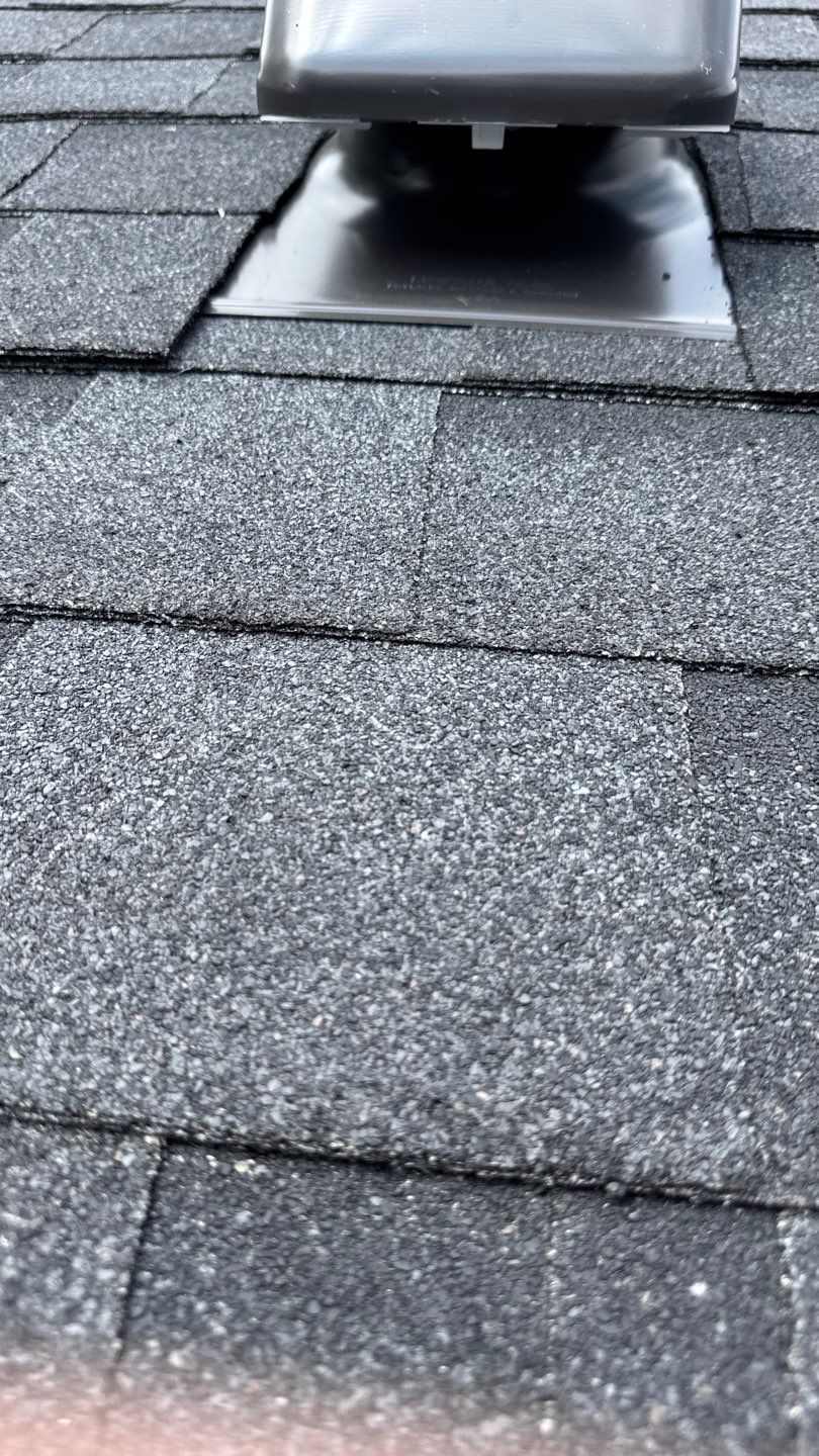 Roof Replacement using Owens Corning Onyx Black by 180 Contractors