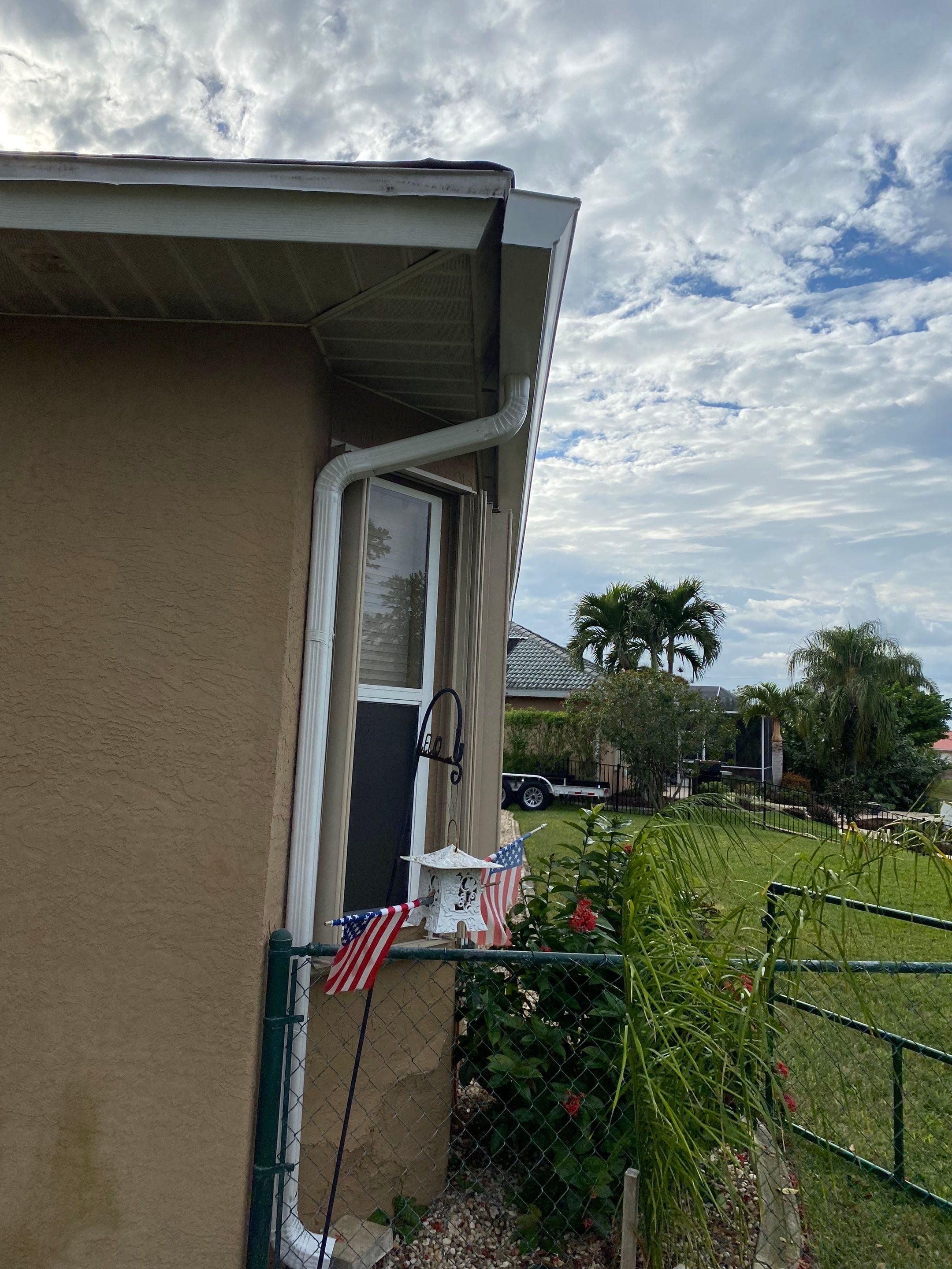 7-Inch Gutters for Large Homes in Cape Coral FL by Gutter Professors