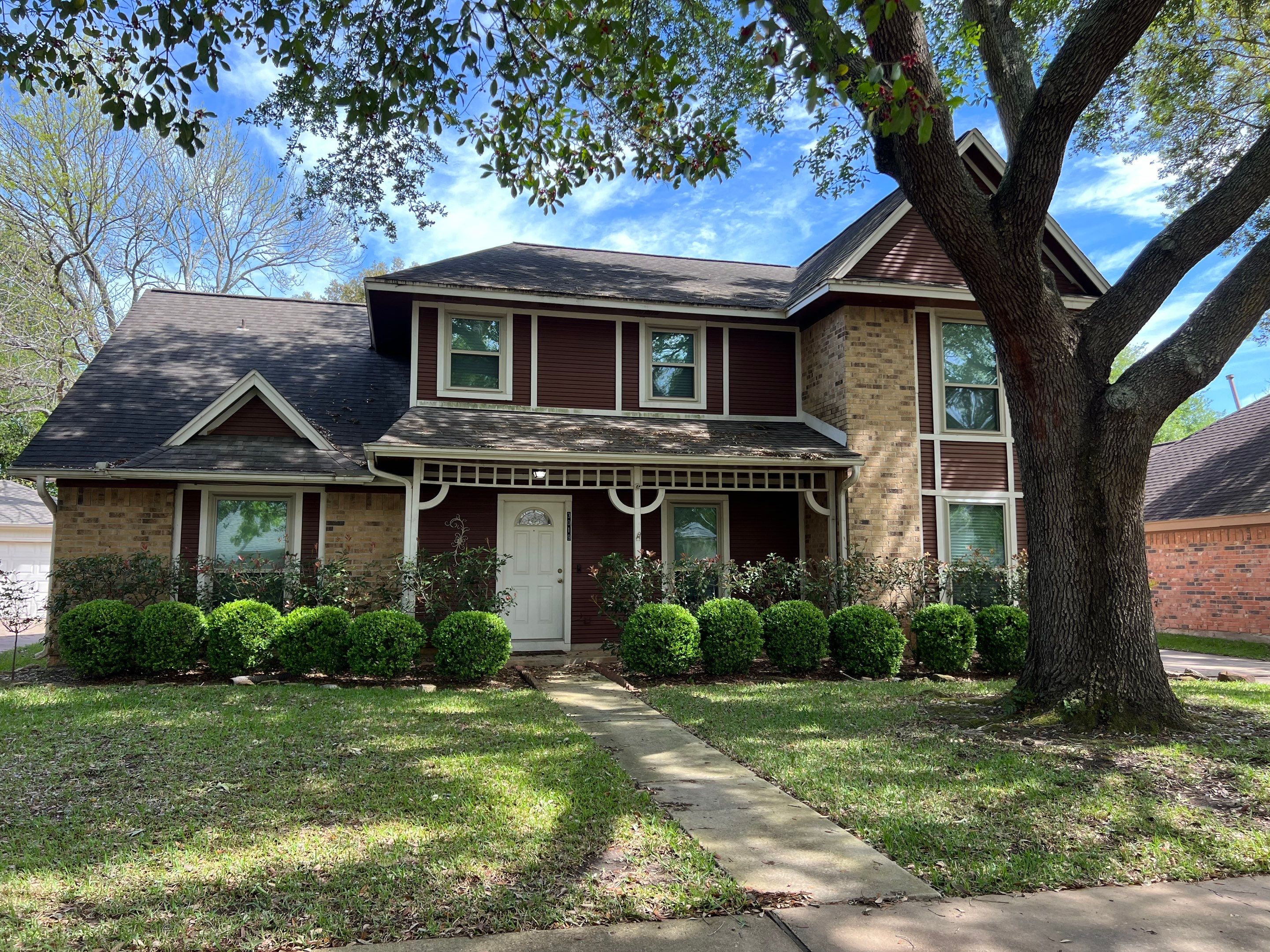 Residential Window Replacement in Sugar Land, TX by Kainos Roofing & Exteriors