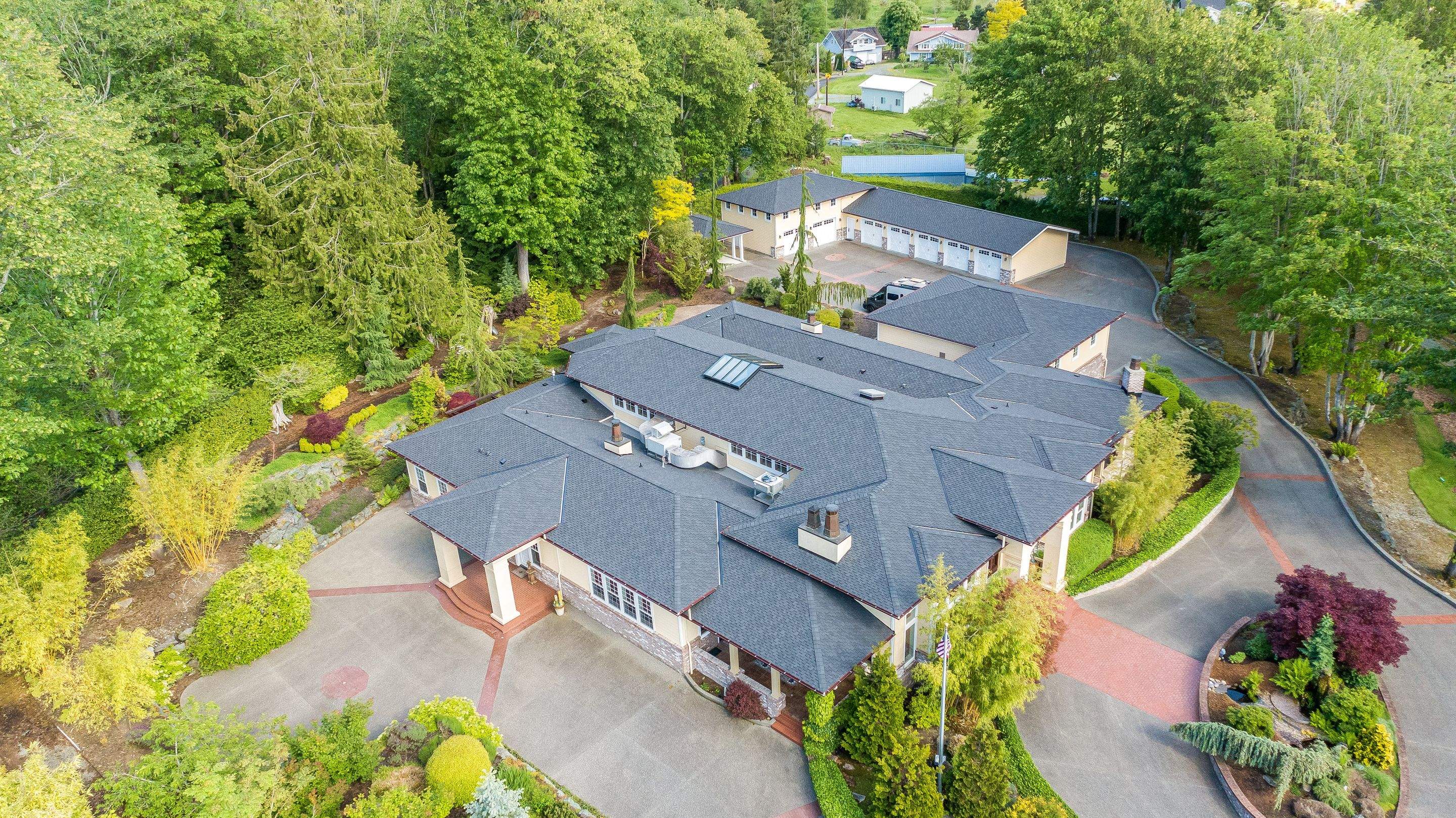 Presidential TL Roof Replacement in Seattle by RoofSmart