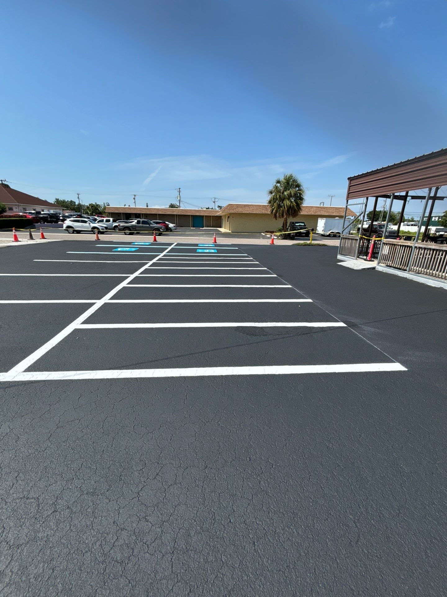 Sealcoating & Line Striping in Palmetto by Everline Coatings & Services - Southwest FL