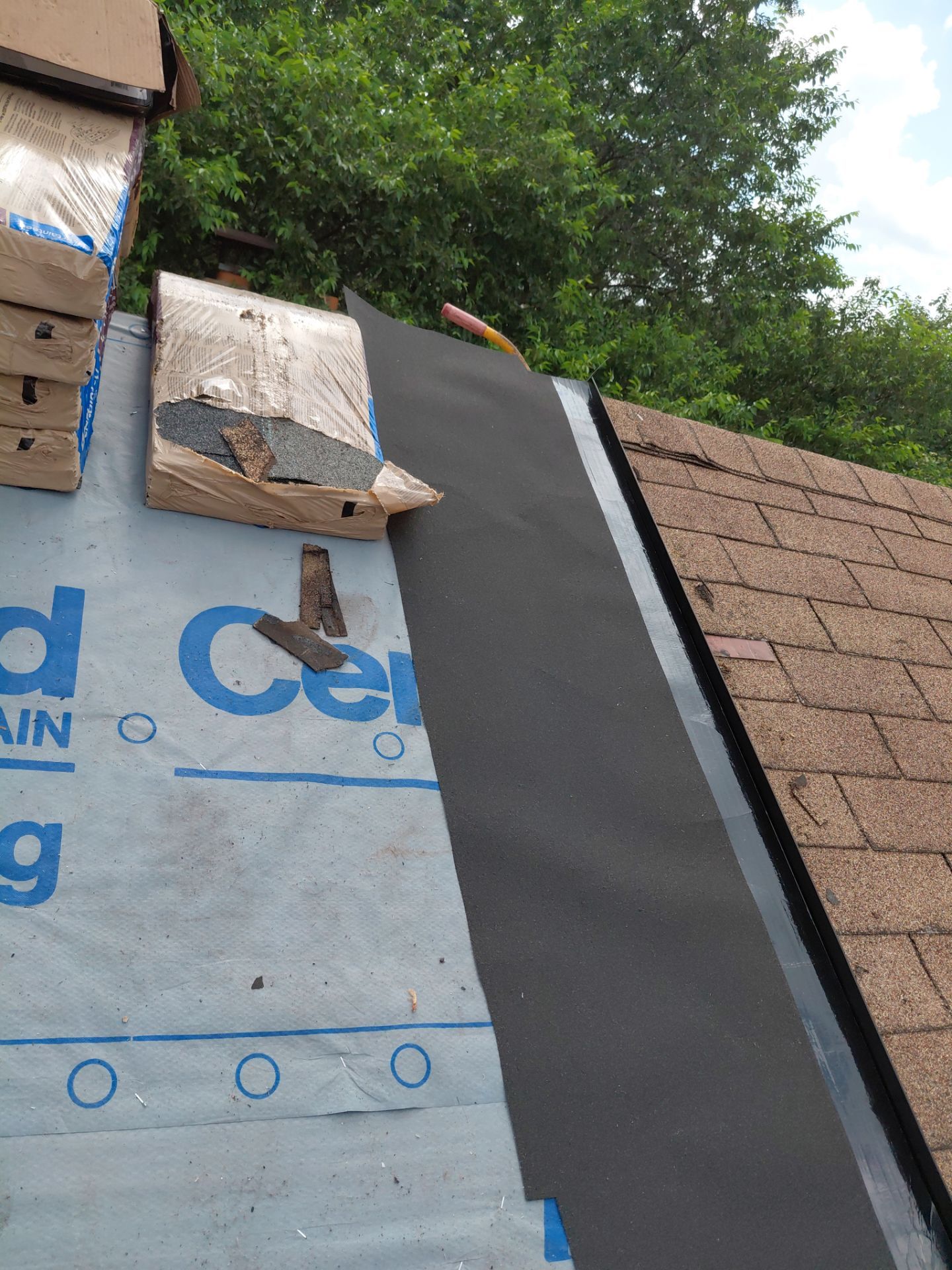 Arlington: Residential Roof Replacement with CertainTeed Landmark Pro in Max Def Pewterwood by RM Banning, Inc.