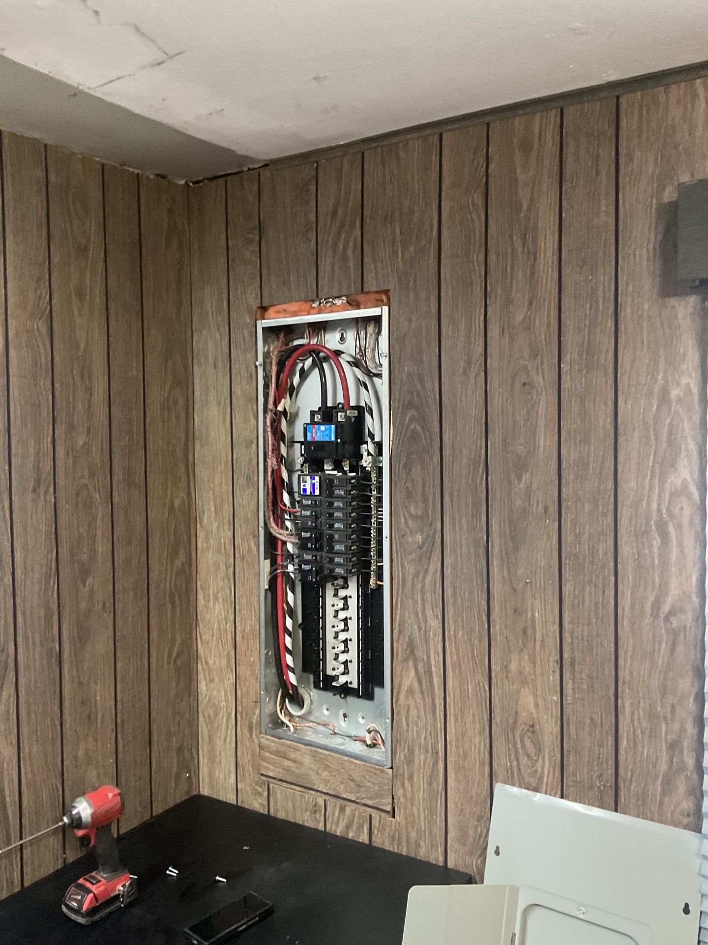 200A Service Upgrade with Grounding & Surge Protection by ZAM Electric