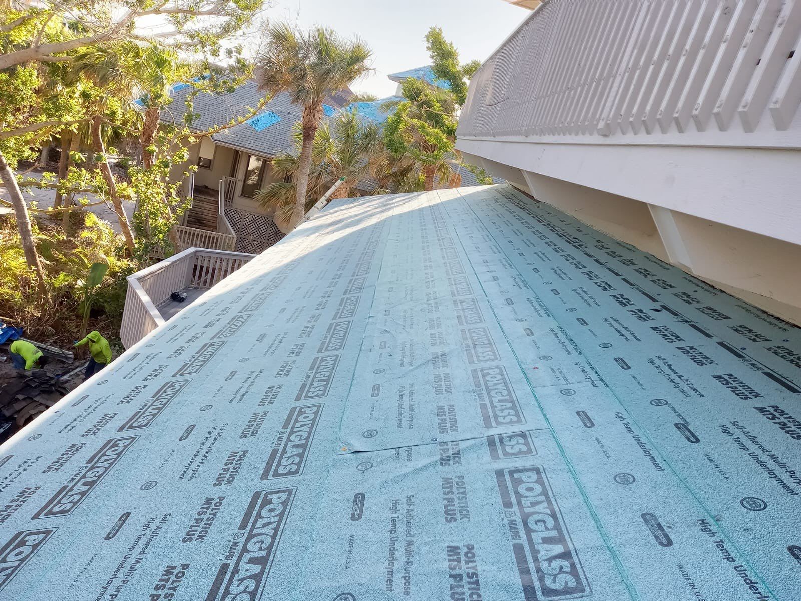 Residential Roofing Installation using Gulf Coast Metals Gulf Seam Panels by Four Peaks Roofing