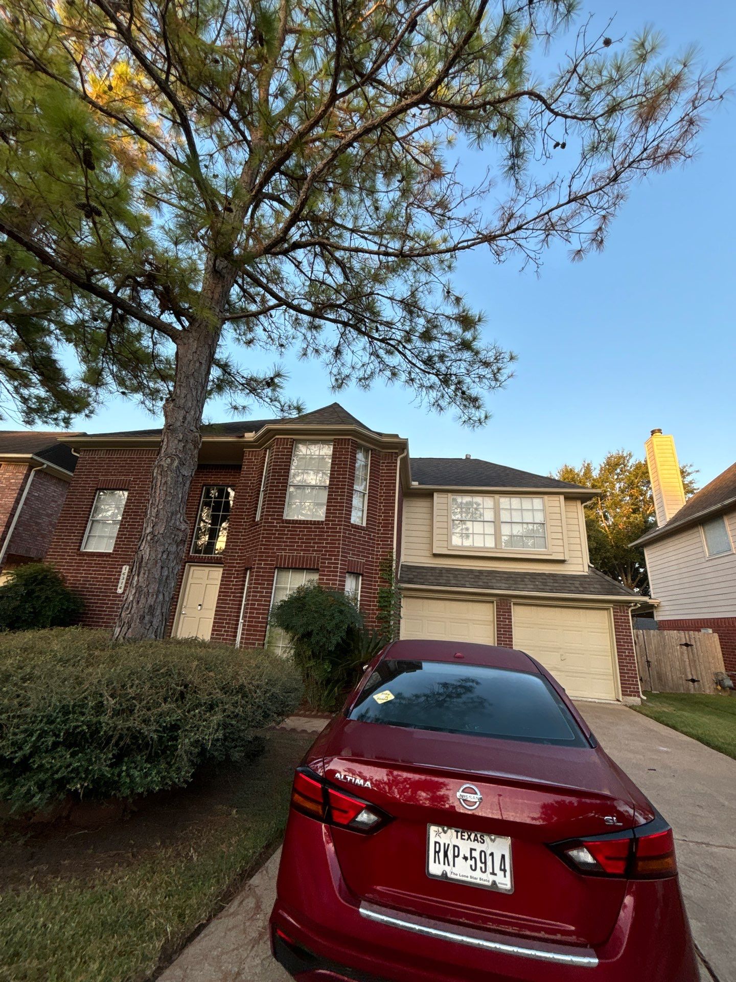 Residential Roofing Repair using Owen's Corning Duration (Lifetime) Shingles by Roof Repair Company