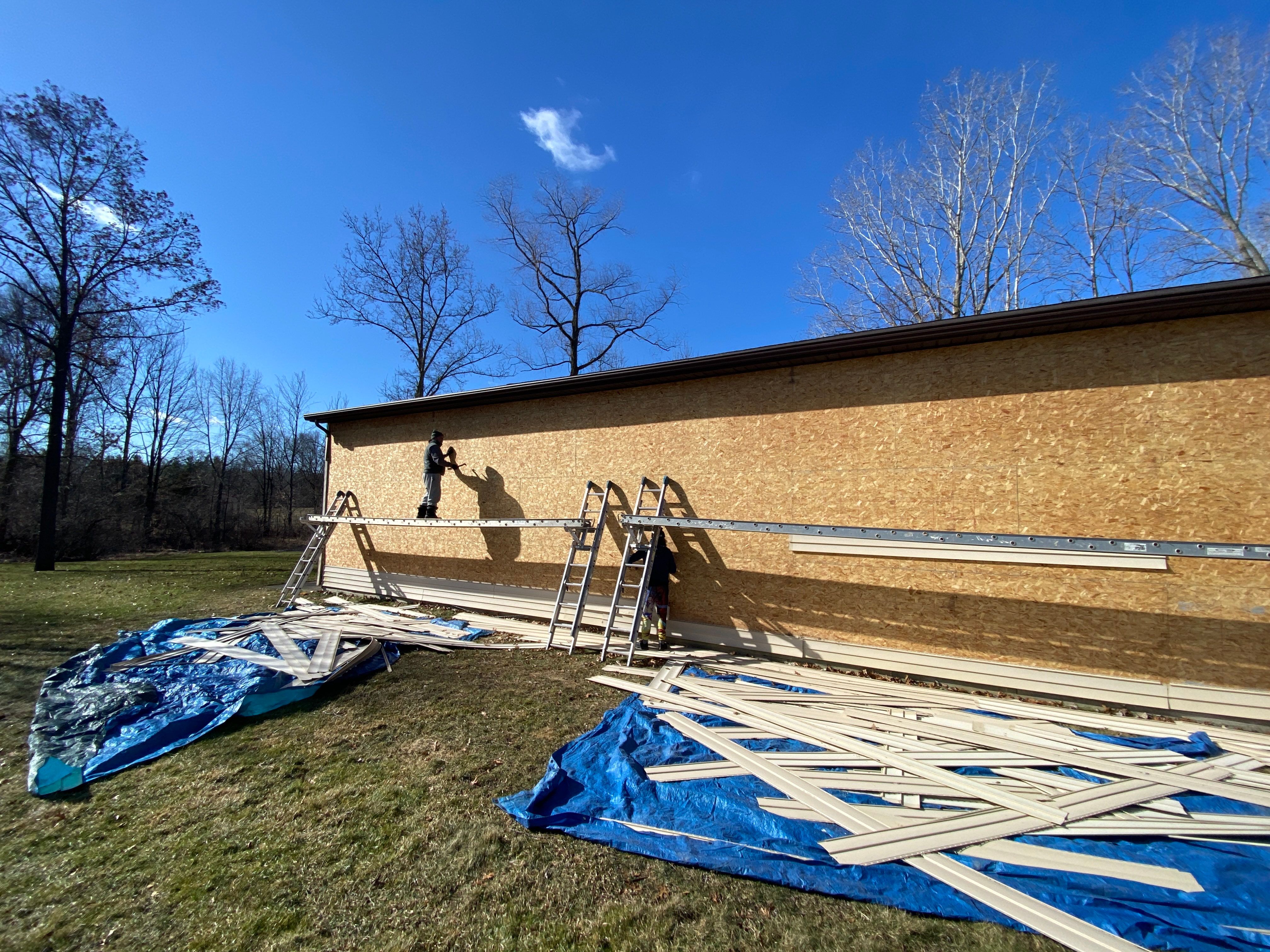 Siding Replacement using Certainteed Classic Restoration D4 by 180 Contractors