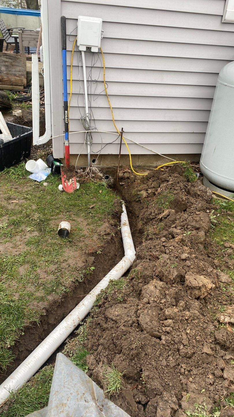 Crawl space encapsulation and Waterproofing using GrateDrain Waterproofing System by Toledo Basement Repair 