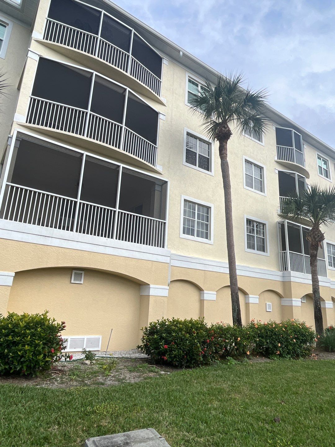 Residential Gutter Upgrade in Fort Myers FL by Gutter Professors
